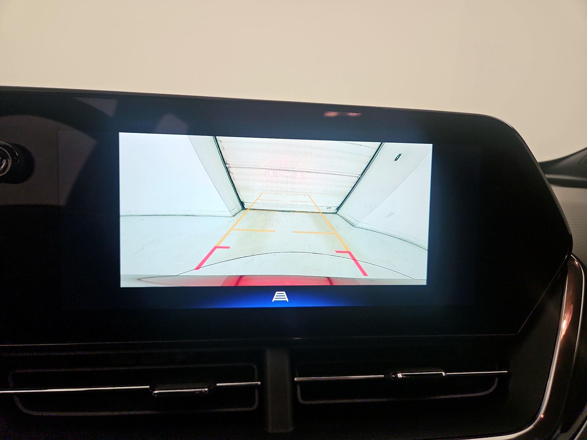 Thumbnail: 2025 Chevrolet Trax - 14