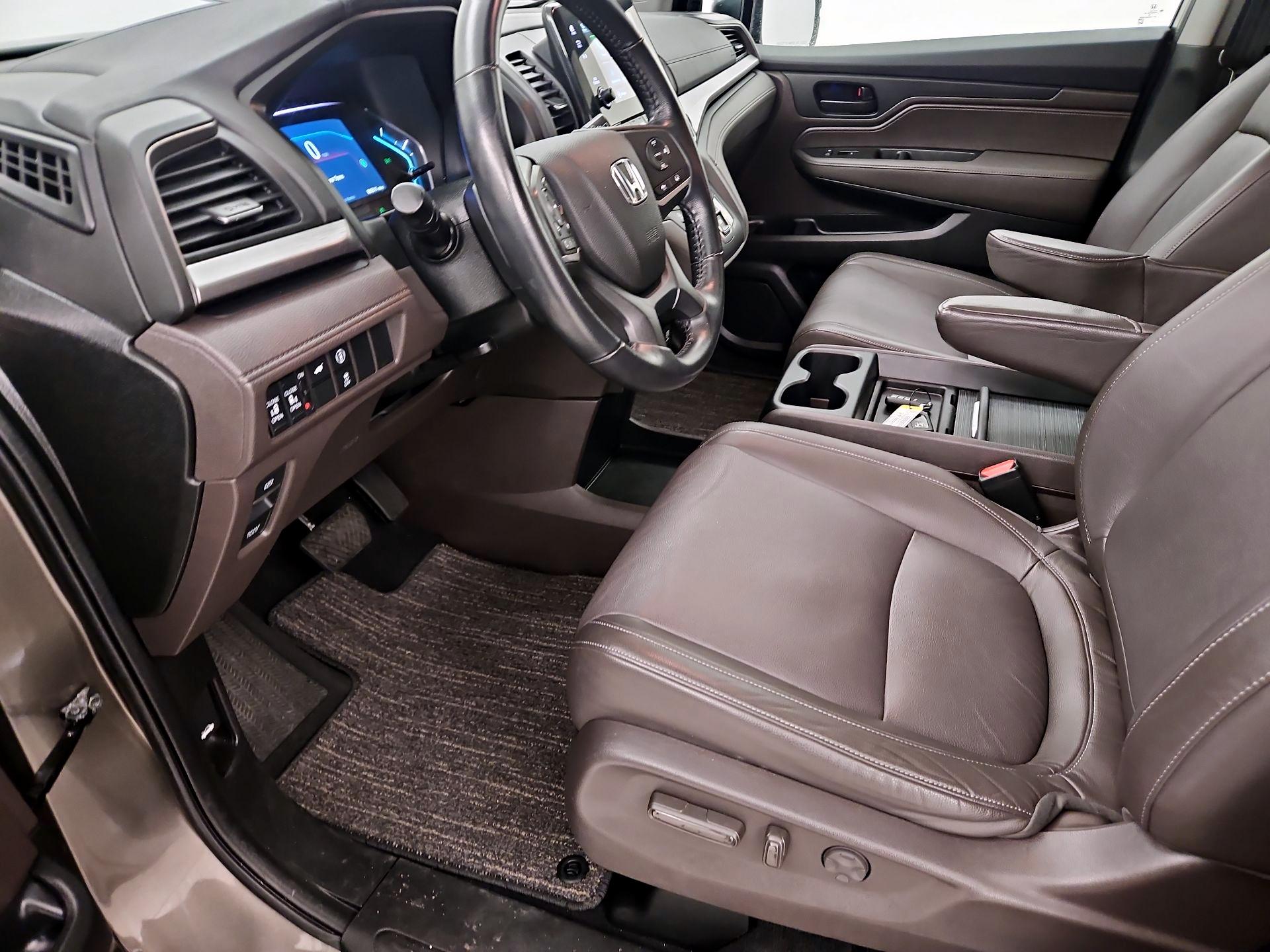 Thumbnail: 2022 Honda Odyssey - 11