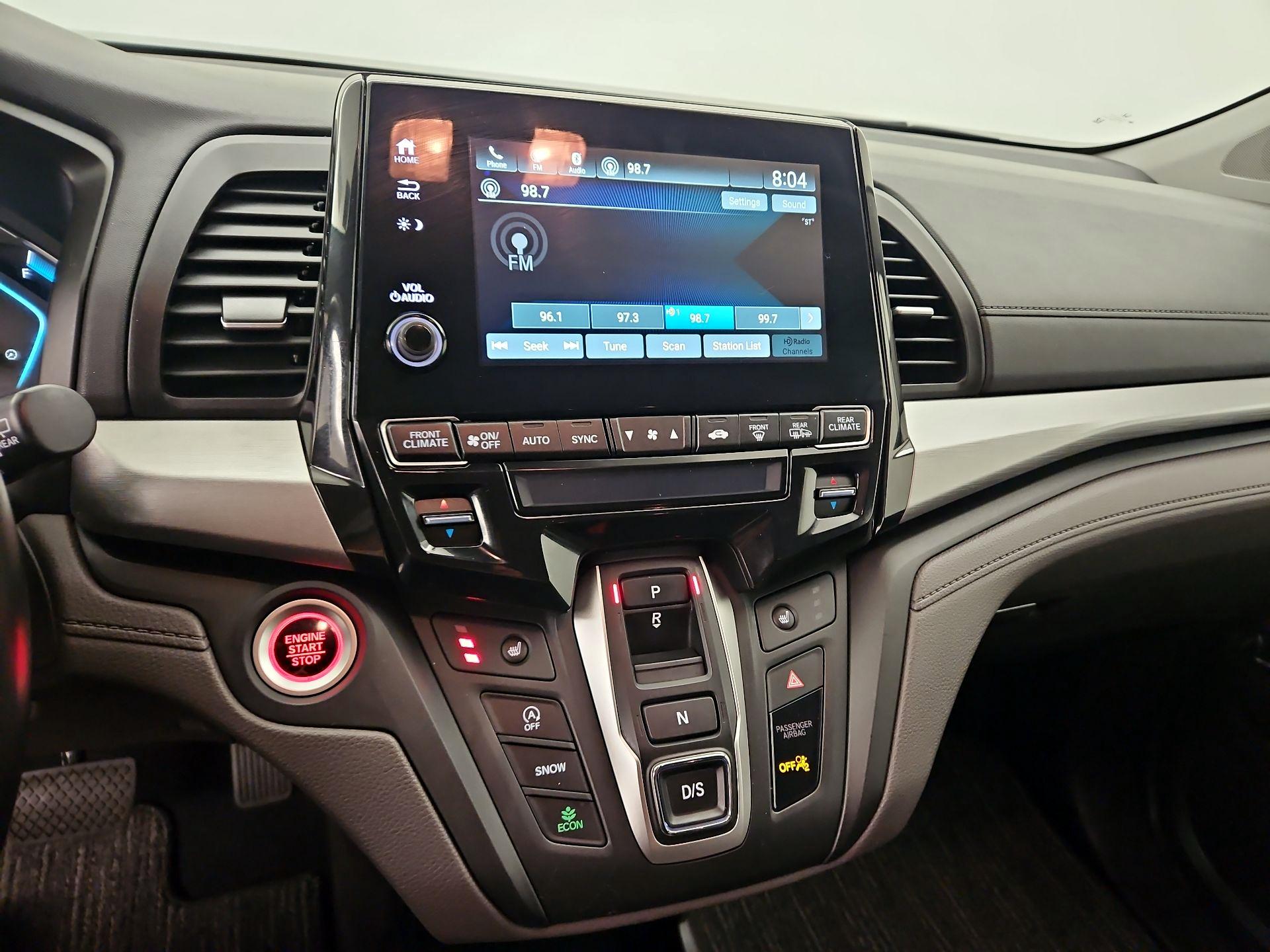 Thumbnail: 2022 Honda Odyssey - 16