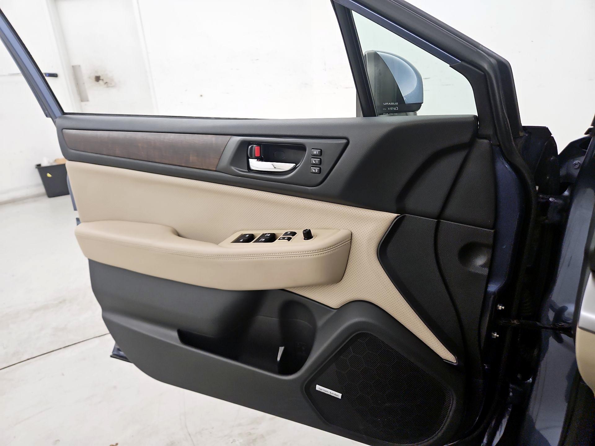 Thumbnail: 2015 Subaru Outback - 12