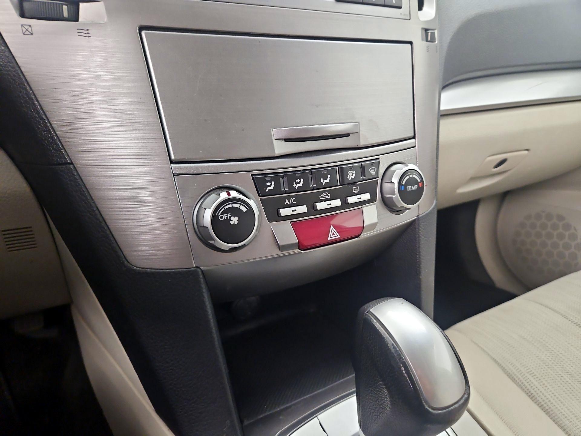 Thumbnail: 2014 Subaru Outback - 15