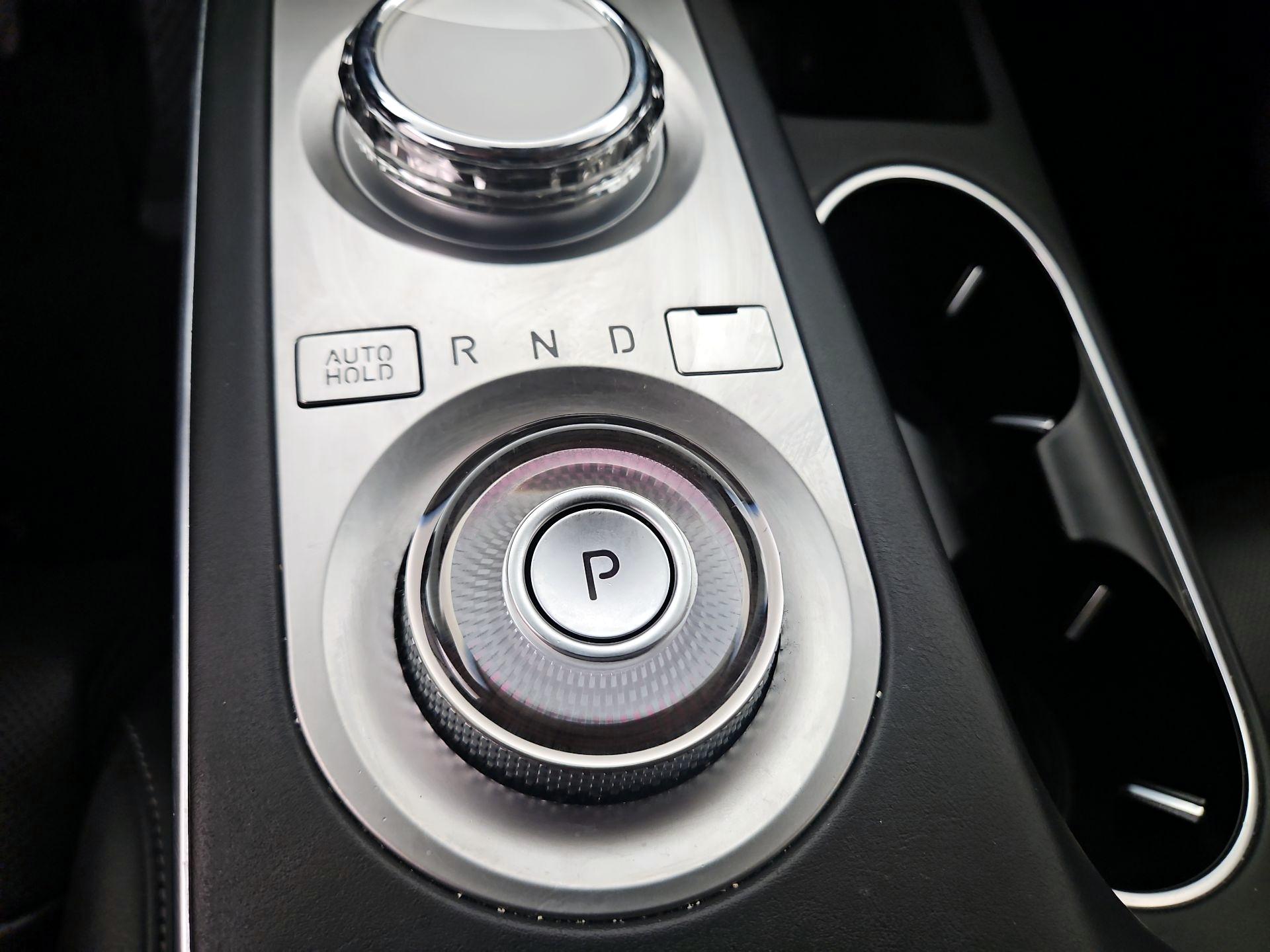 Thumbnail: 2023 Genesis GV70 - 18