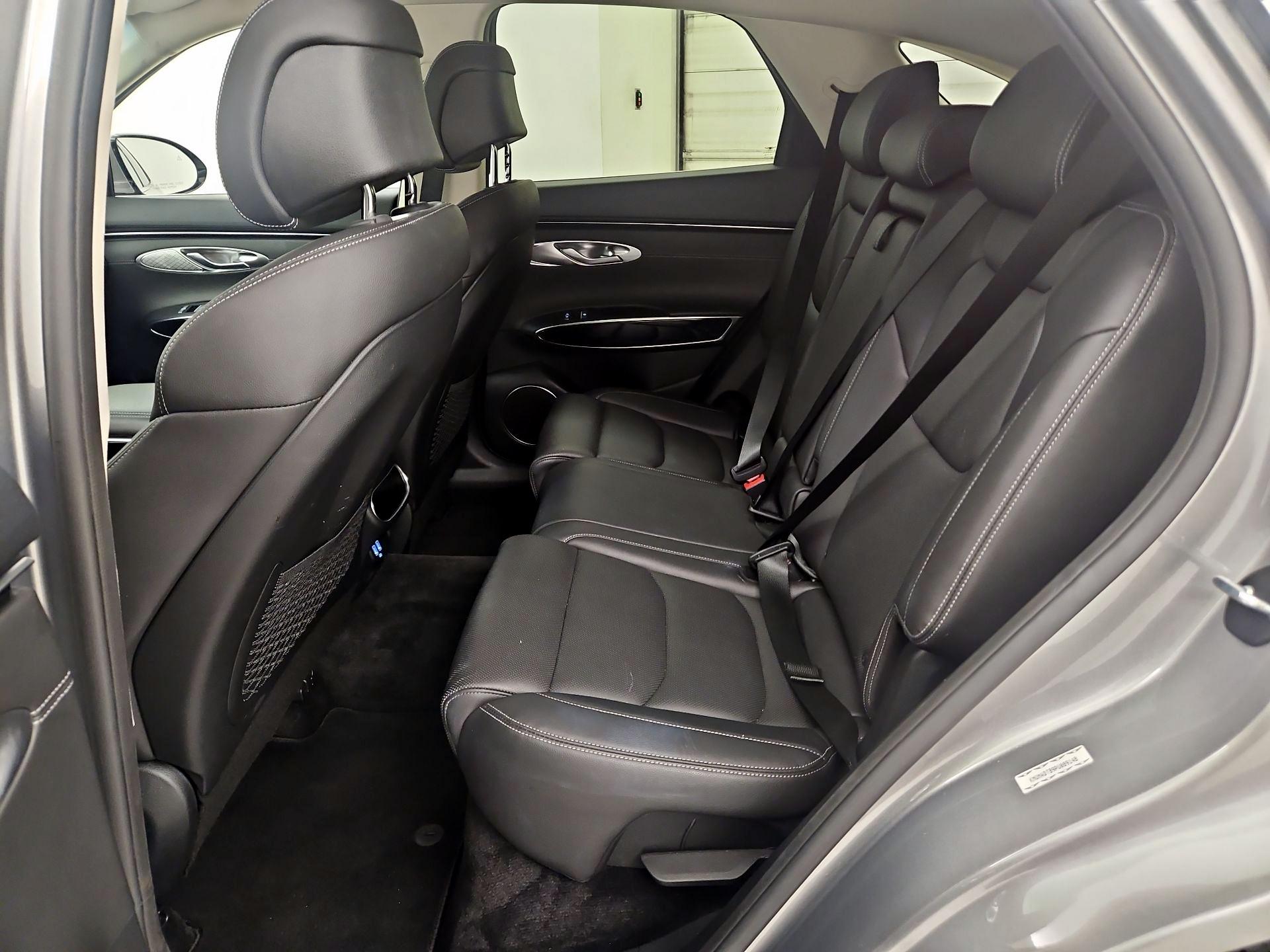 Thumbnail: 2023 Genesis GV70 - 20