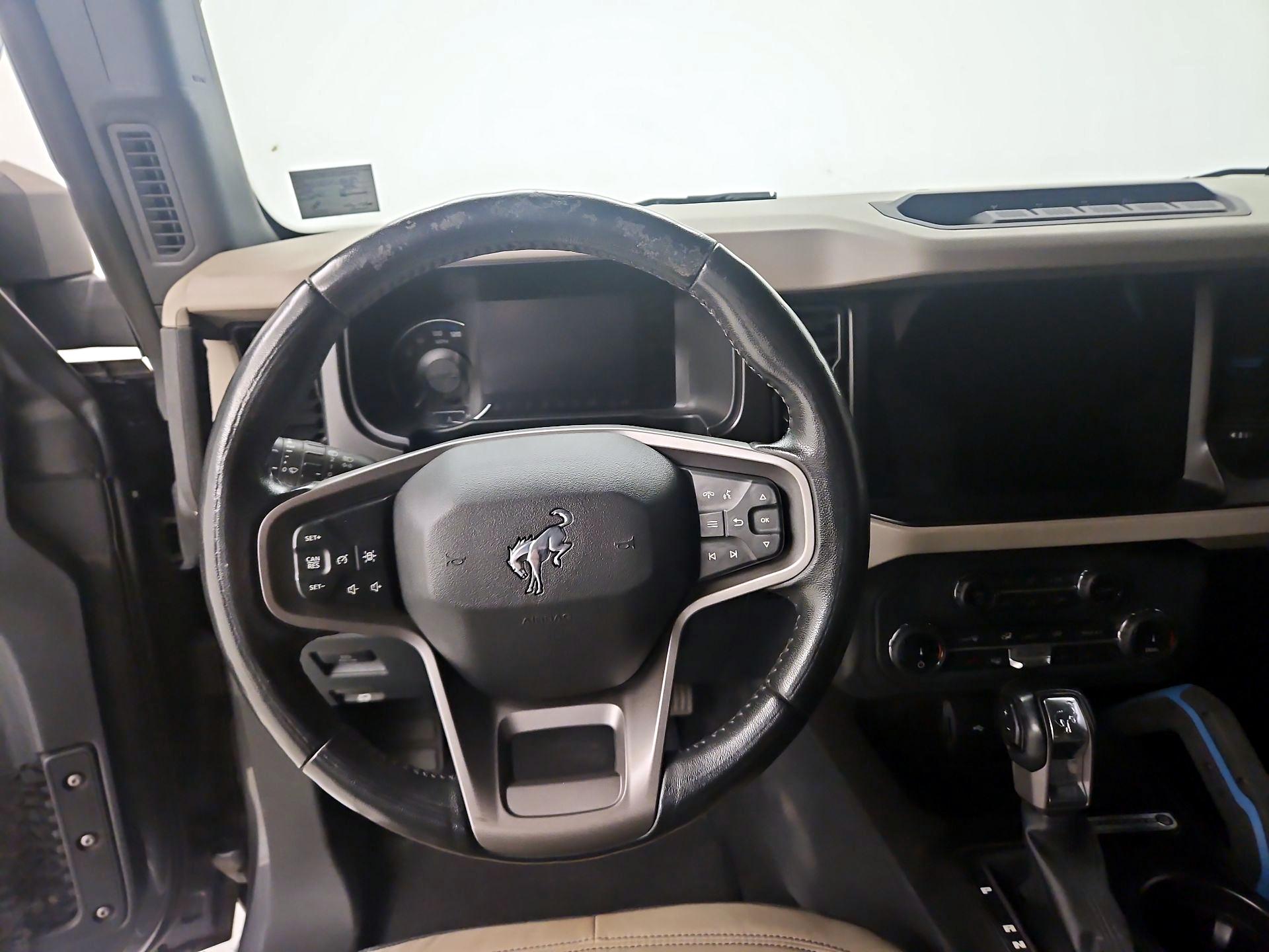 Thumbnail: 2022 Ford Bronco - 10