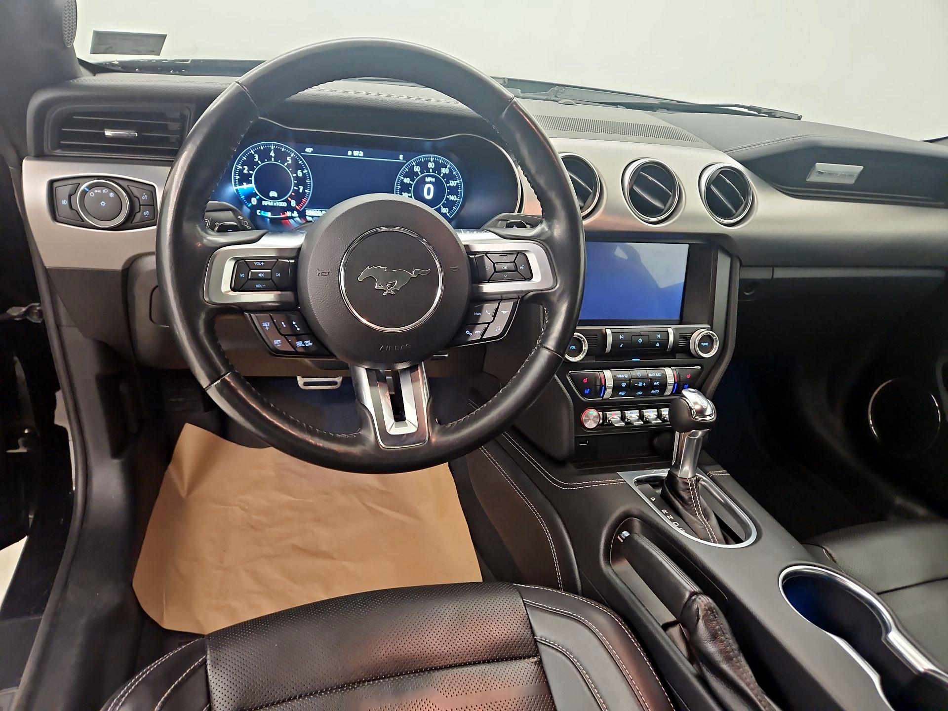 Thumbnail: 2022 Ford Mustang - 10