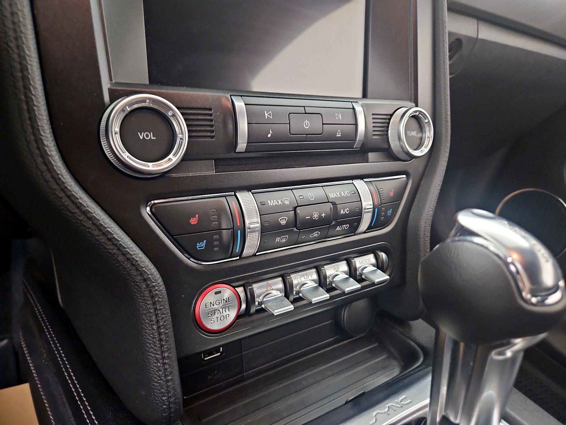 Thumbnail: 2022 Ford Mustang - 17