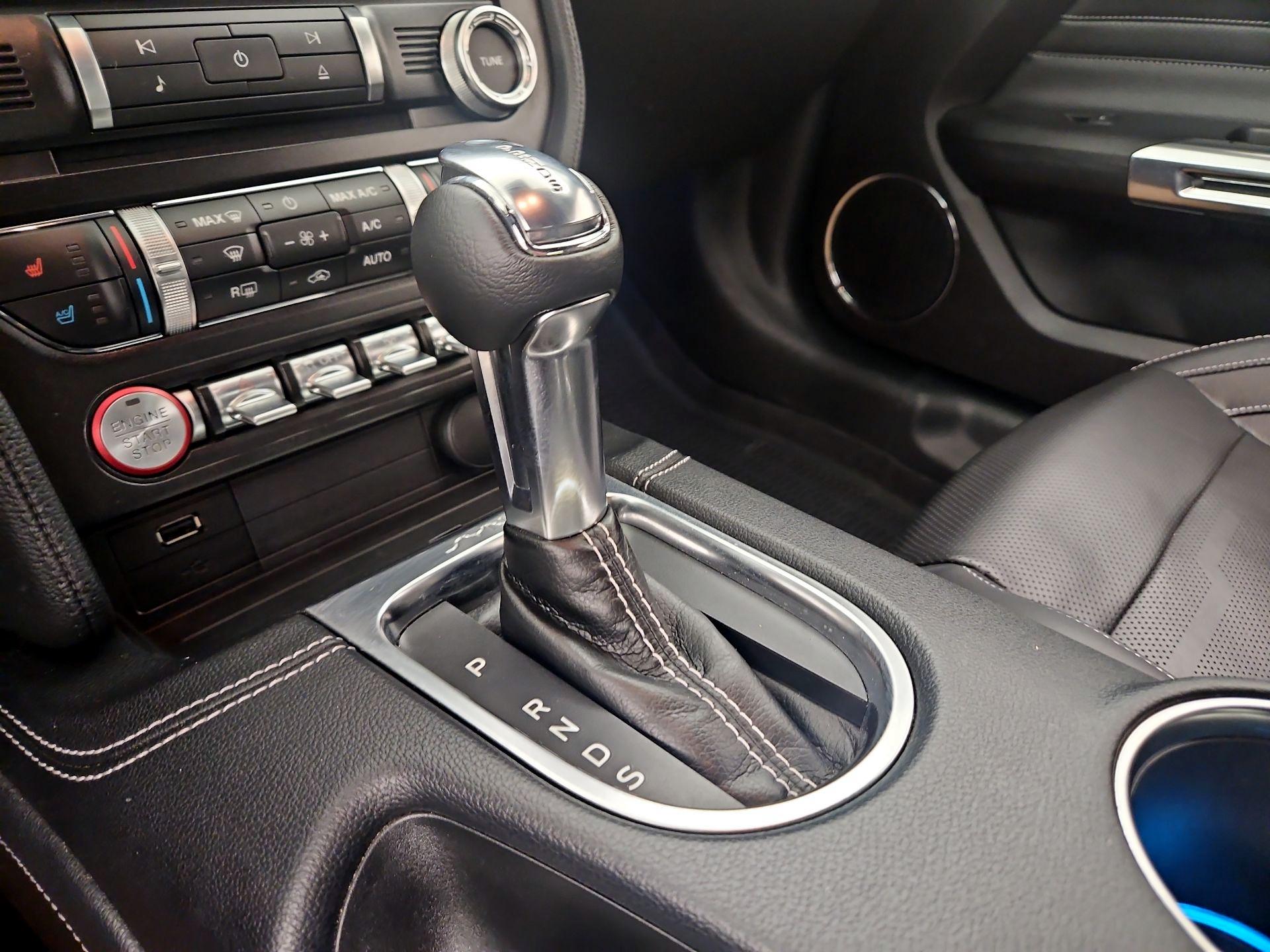 Thumbnail: 2022 Ford Mustang - 18