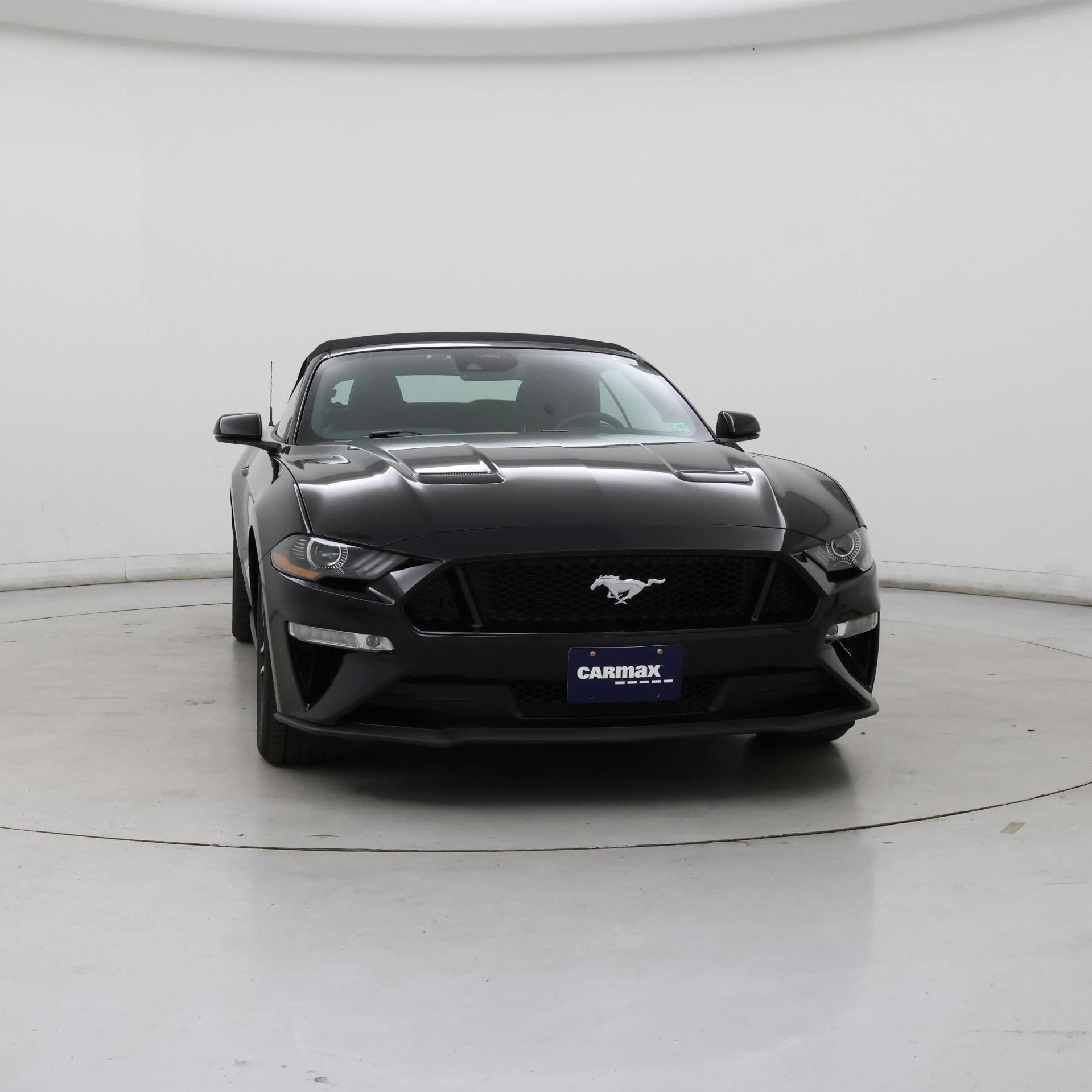 Thumbnail: 2022 Ford Mustang - 5