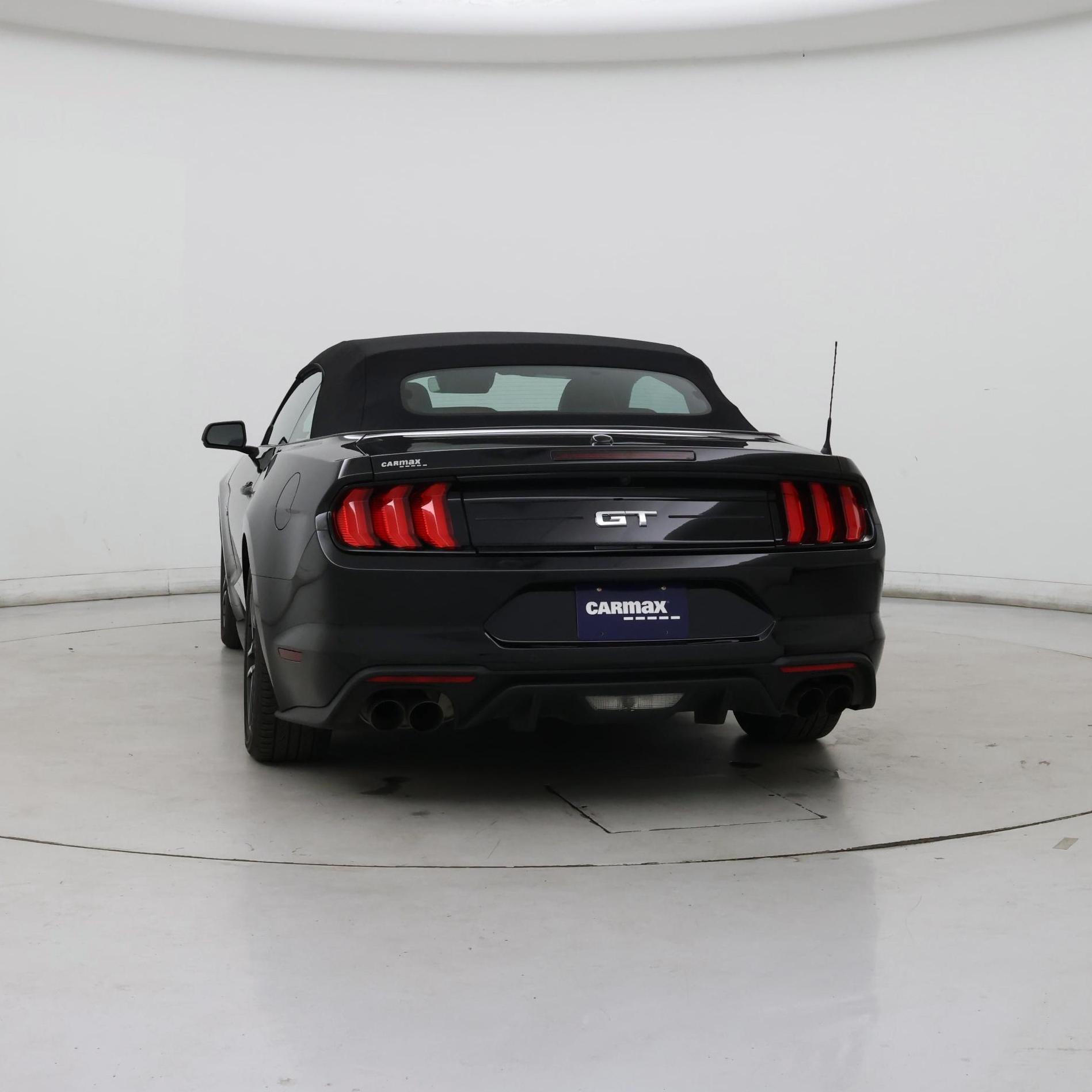 Thumbnail: 2022 Ford Mustang - 6