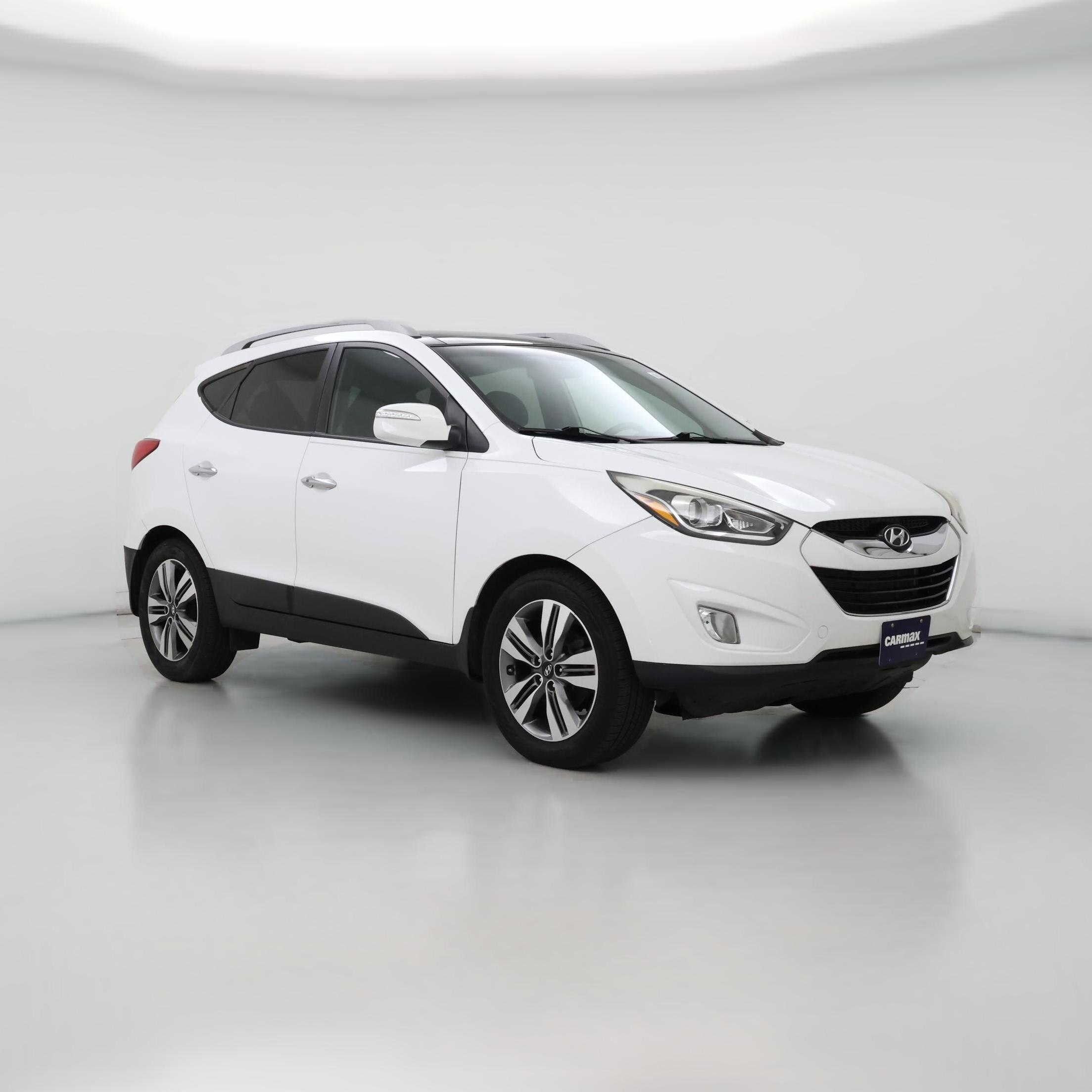 Thumbnail: 2015 Hyundai Tucson - 1