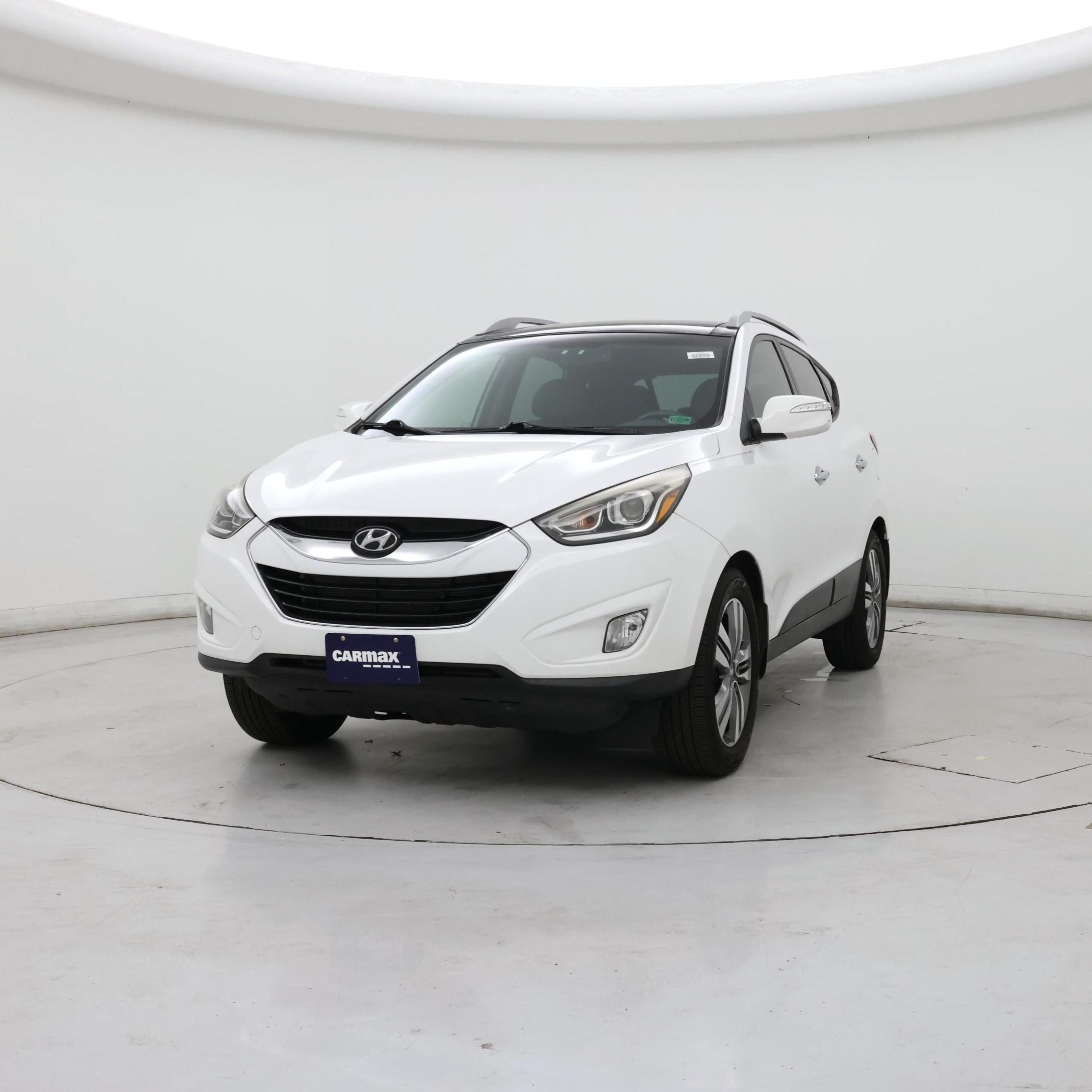 Thumbnail: 2015 Hyundai Tucson - 4