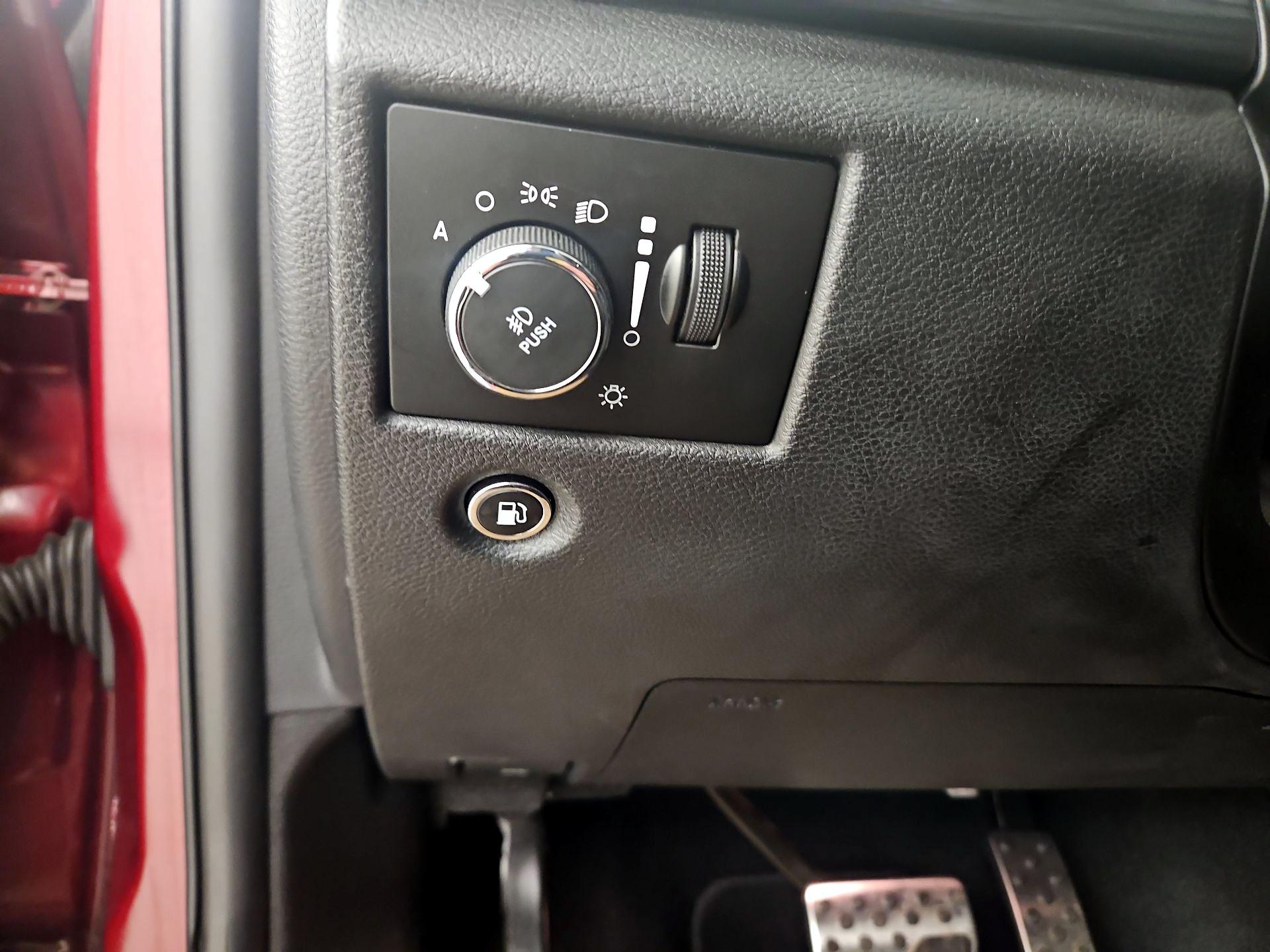 Thumbnail: 2019 Jeep Grand Cherokee - 13