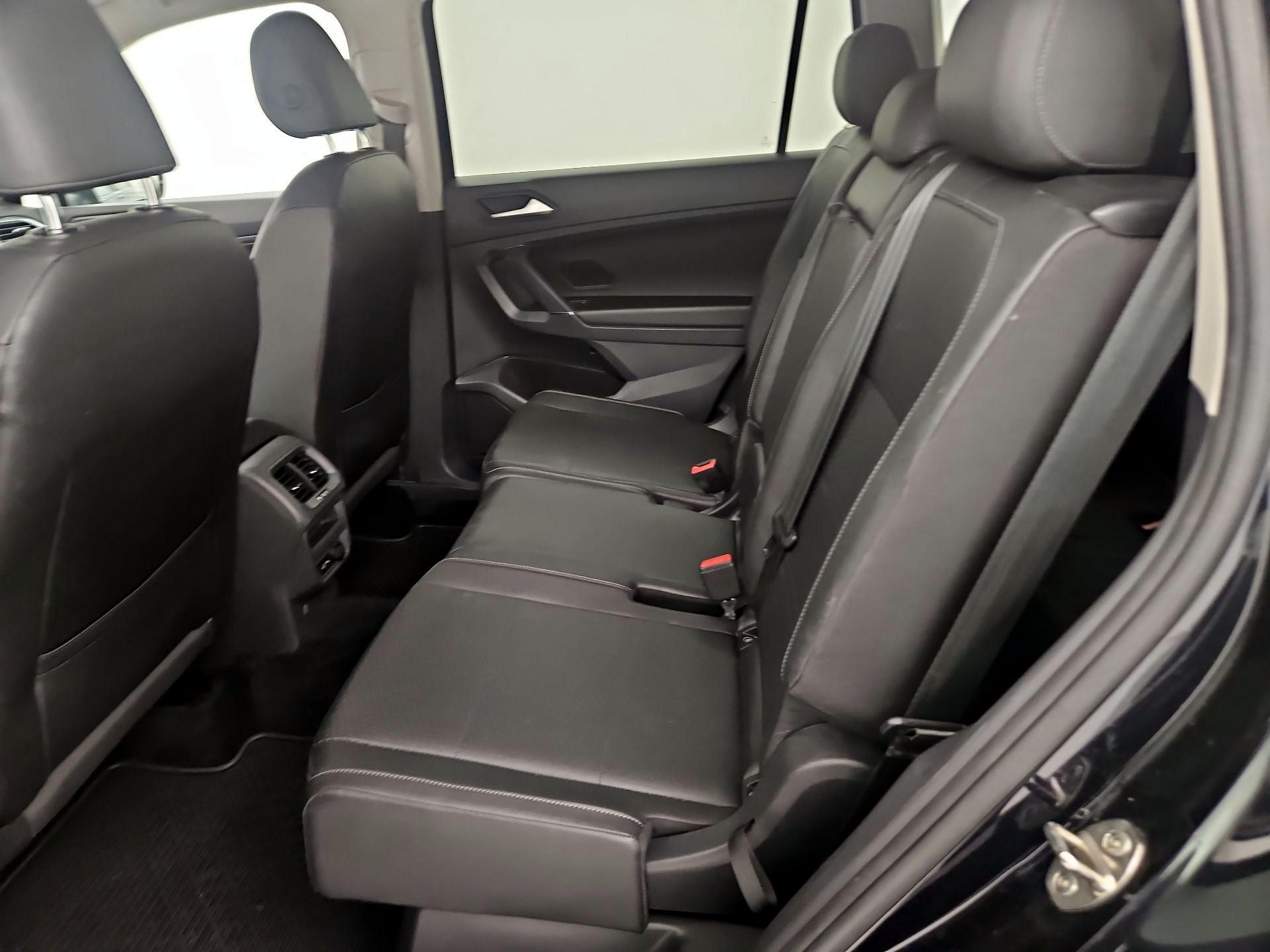 Thumbnail: 2020 Volkswagen Tiguan - 18