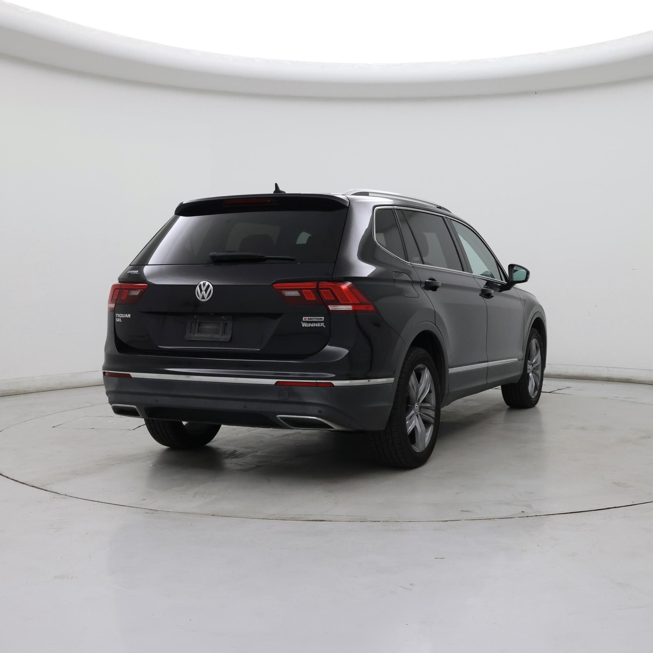 Thumbnail: 2020 Volkswagen Tiguan - 8