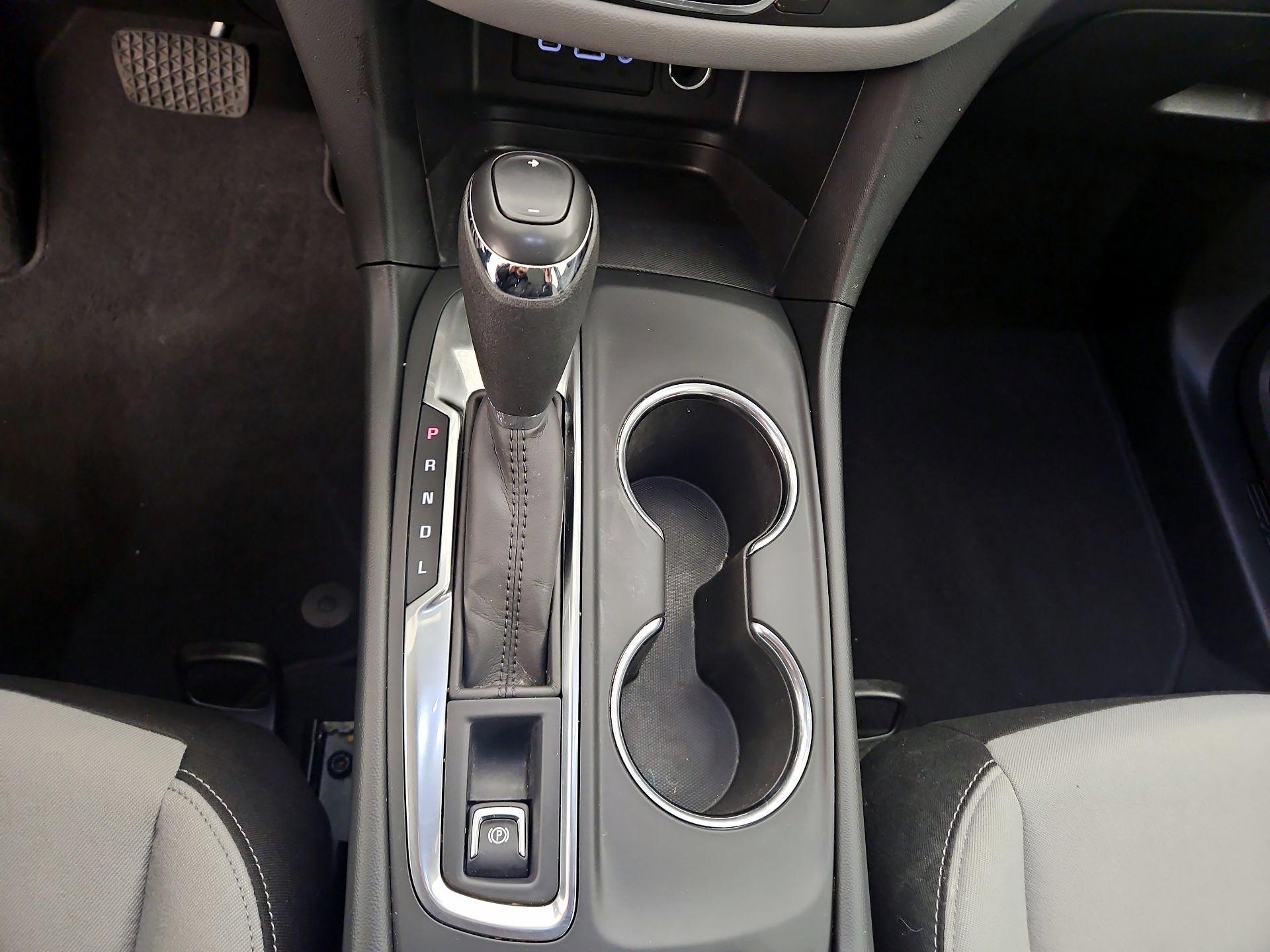 Thumbnail: 2019 Chevrolet Equinox - 17