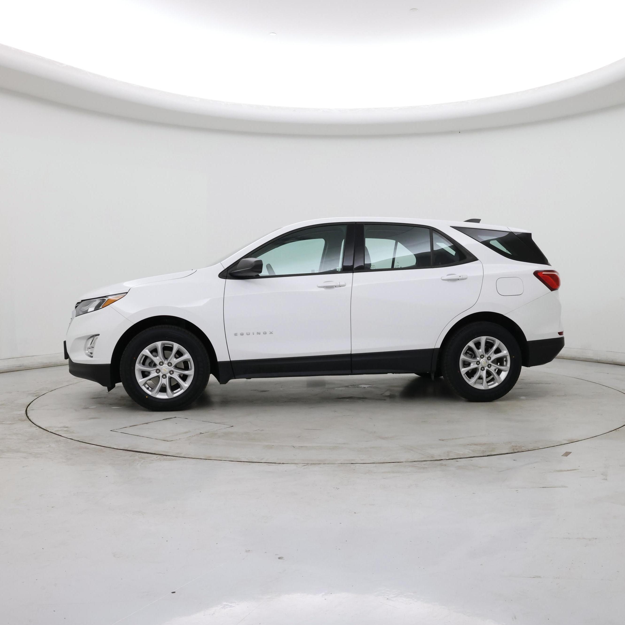 Thumbnail: 2019 Chevrolet Equinox - 3