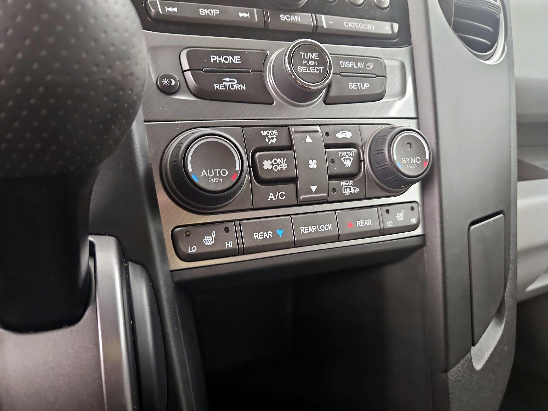 Thumbnail: 2014 Honda Pilot - 16