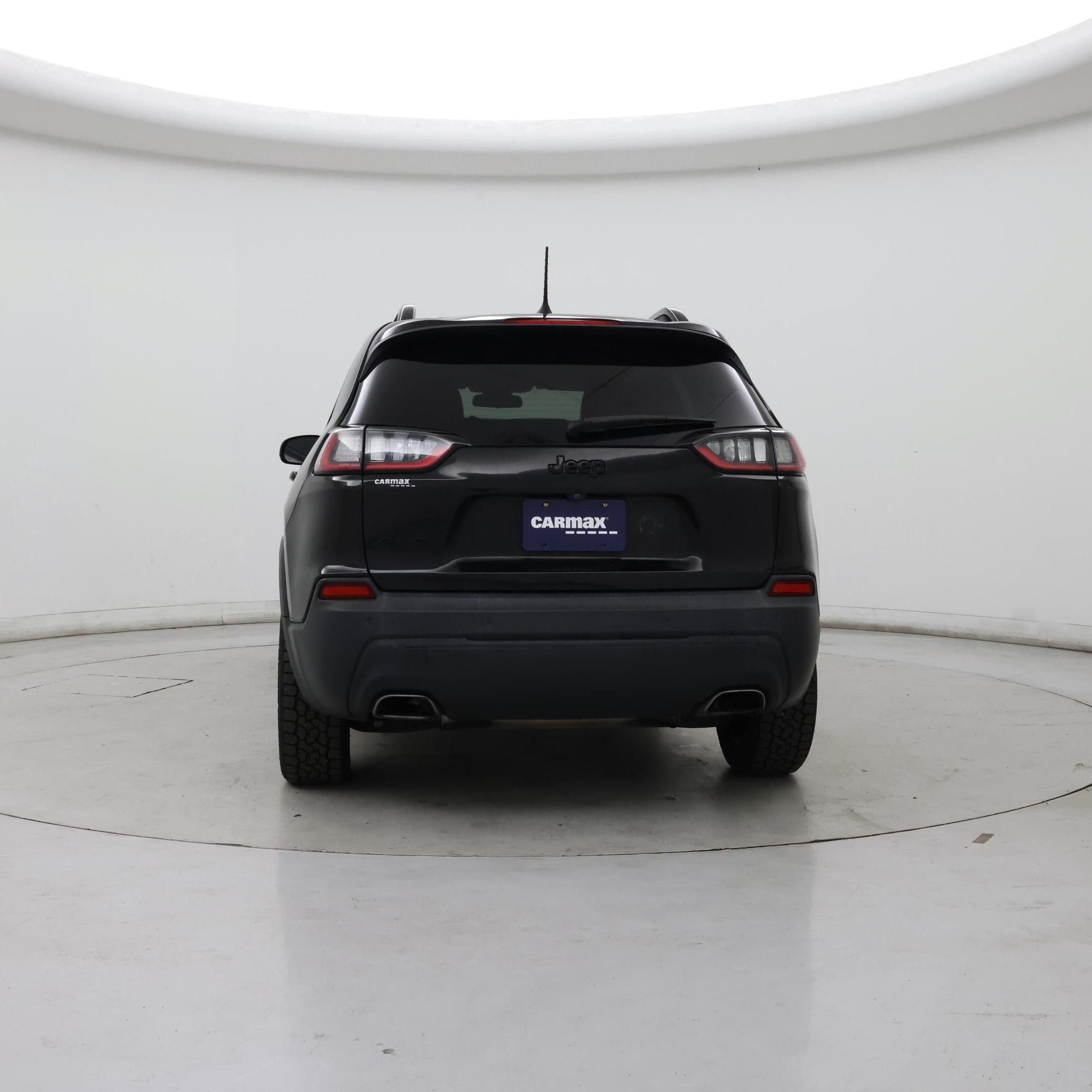 Thumbnail: 2019 Jeep Cherokee - 6