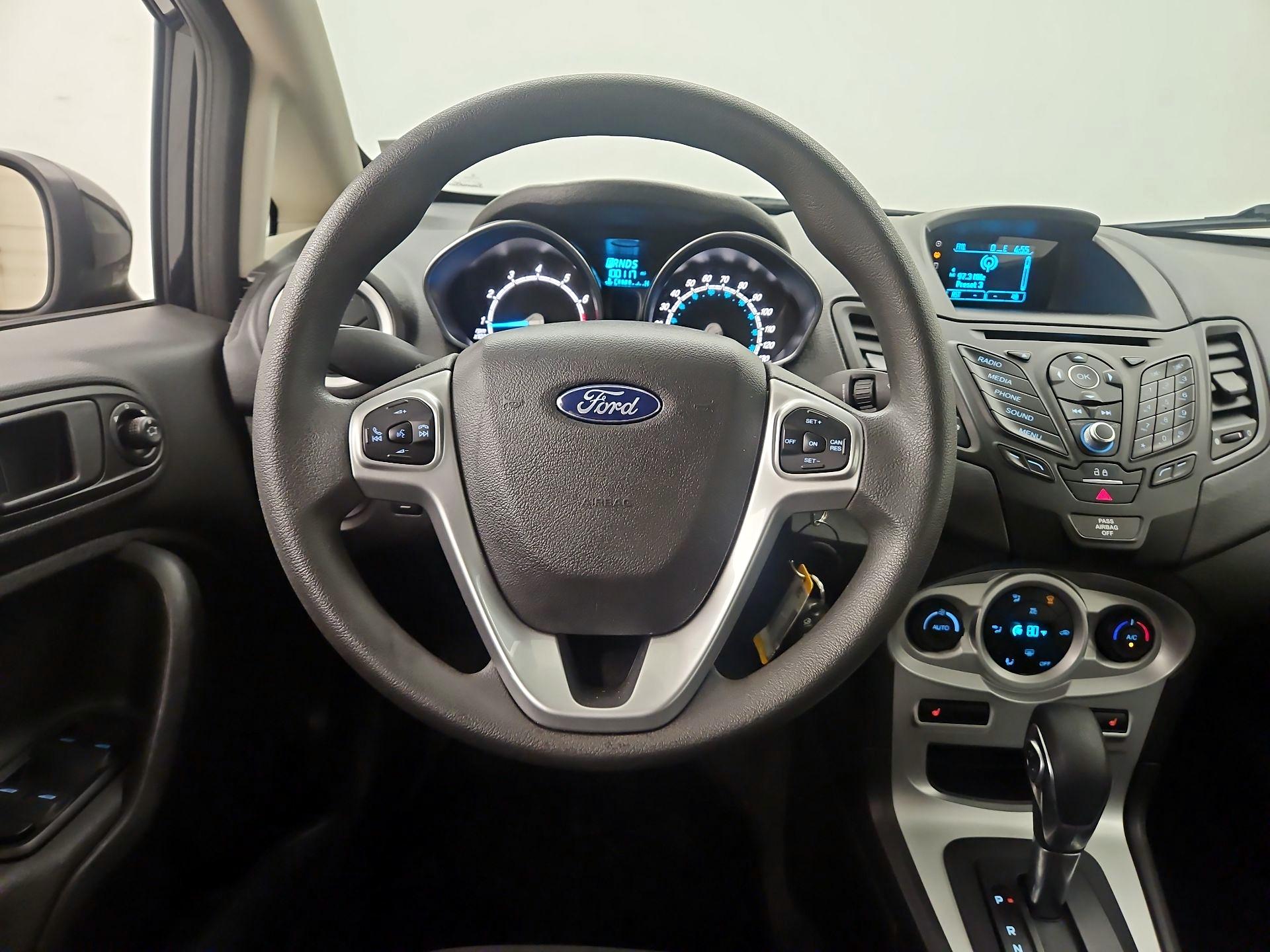 Thumbnail: 2017 Ford Fiesta - 10