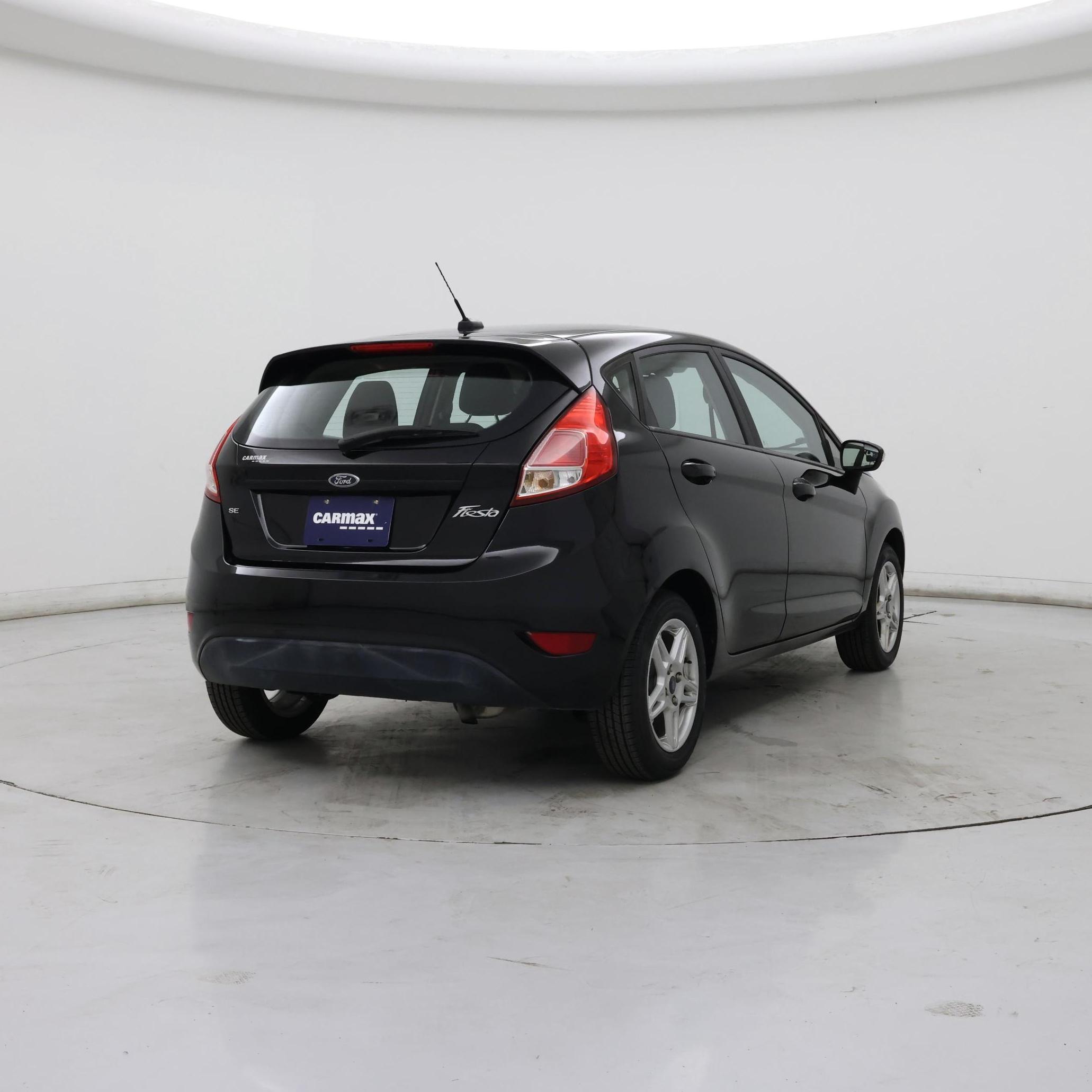 Thumbnail: 2017 Ford Fiesta - 8