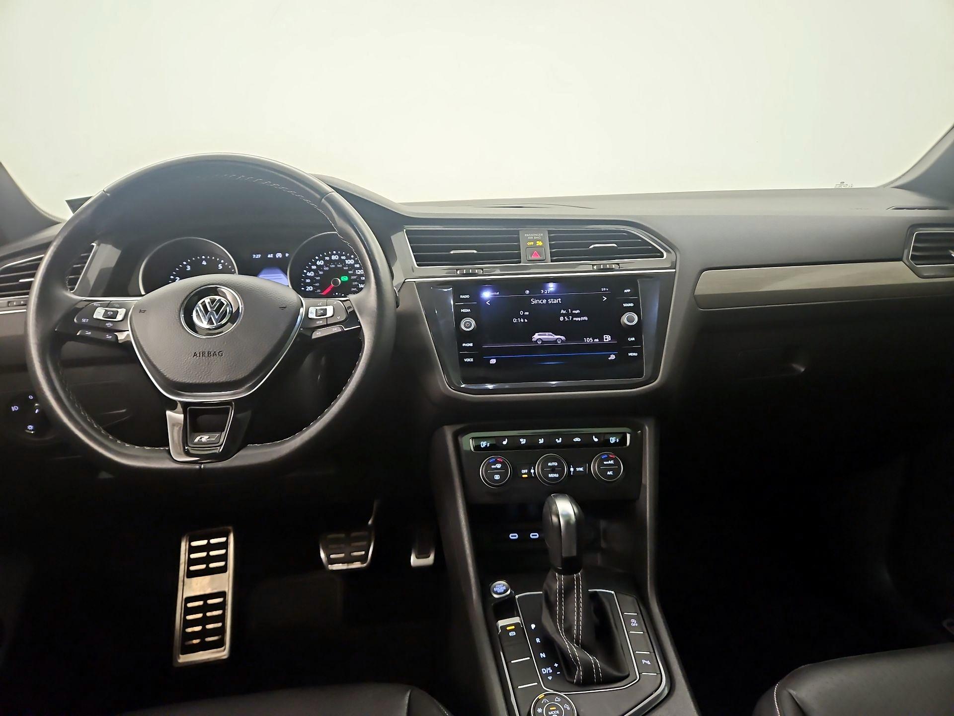 Thumbnail: 2021 Volkswagen Tiguan - 9