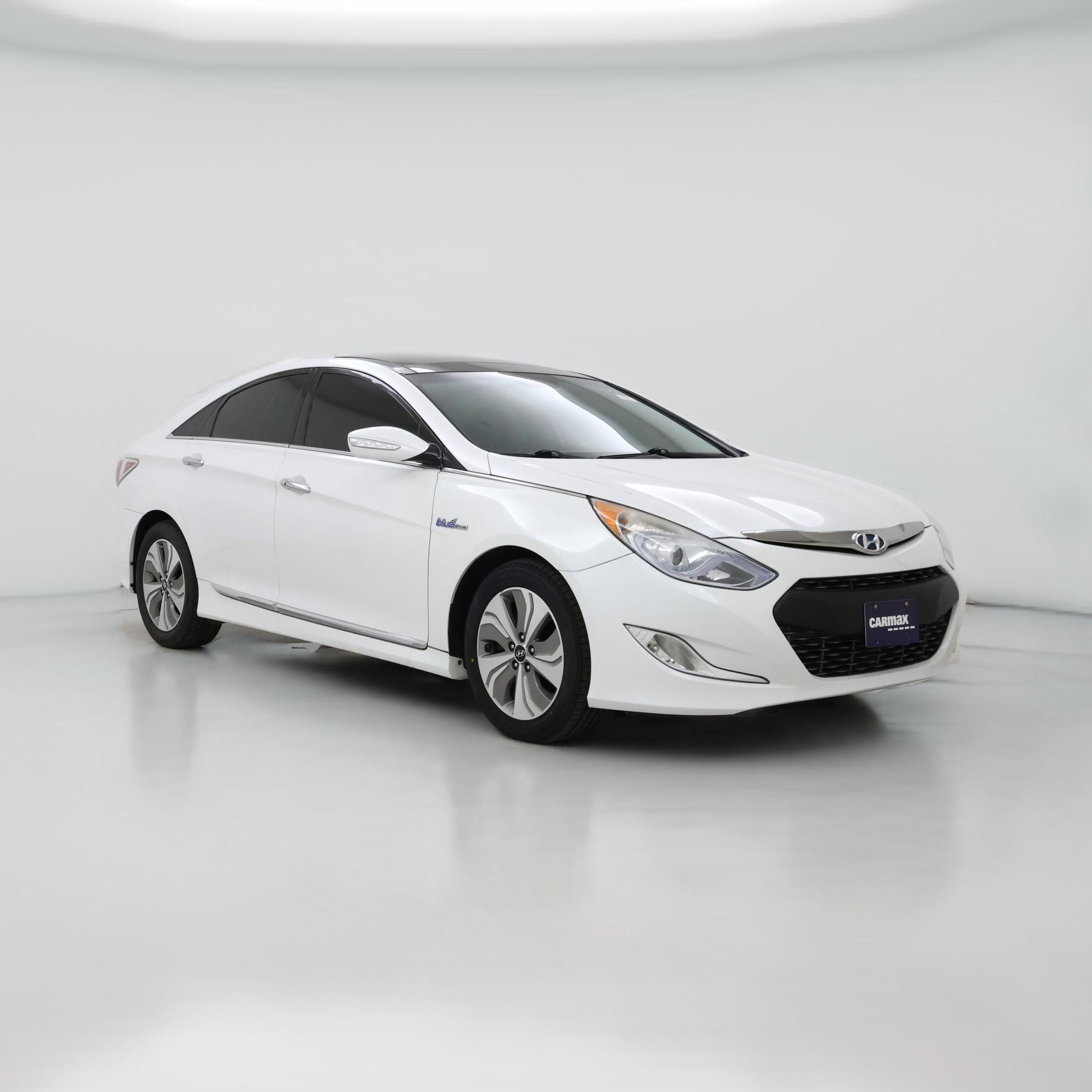 Thumbnail: 2015 Hyundai Sonata - 1