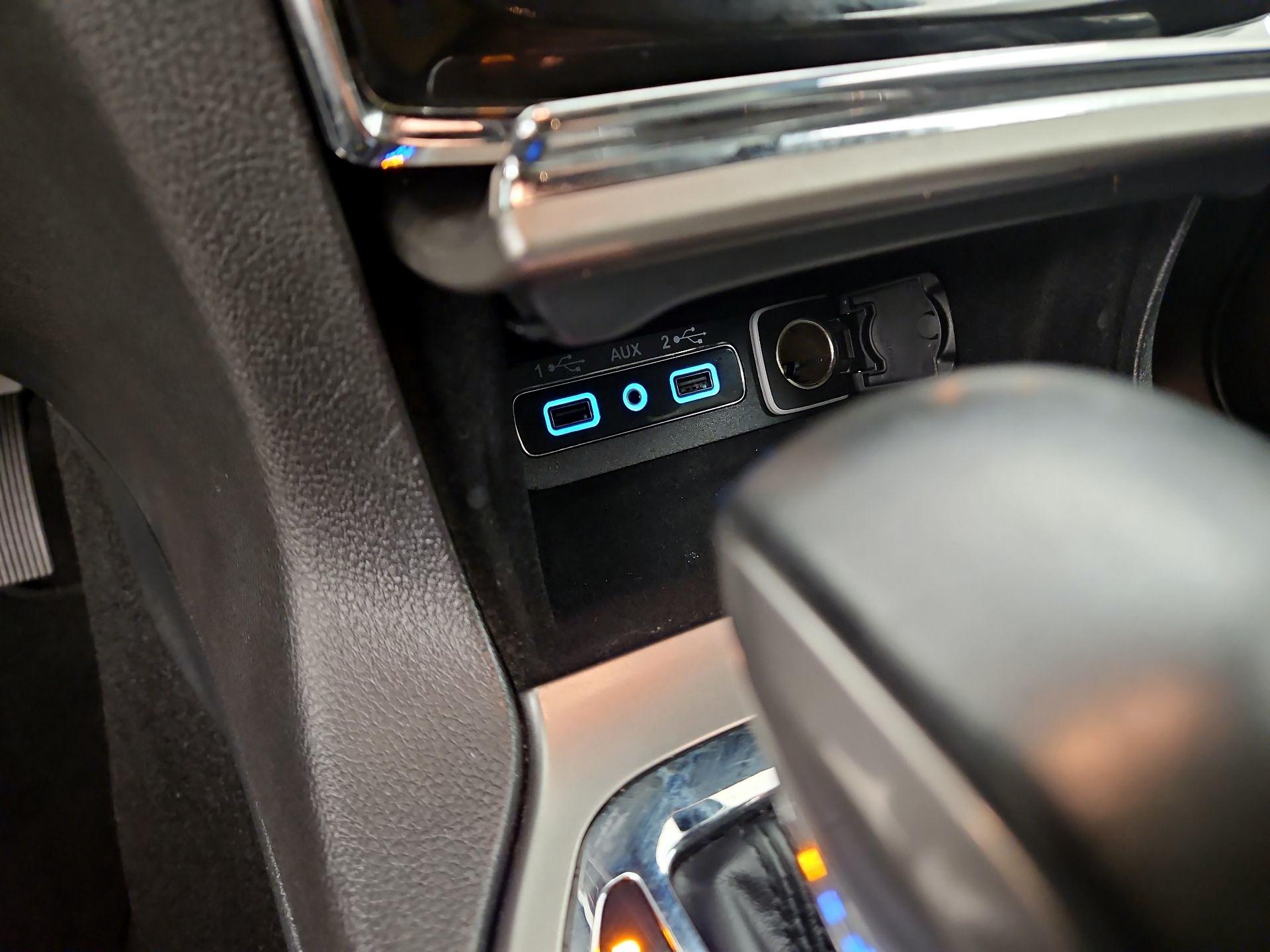Thumbnail: 2020 Jeep Grand Cherokee - 19