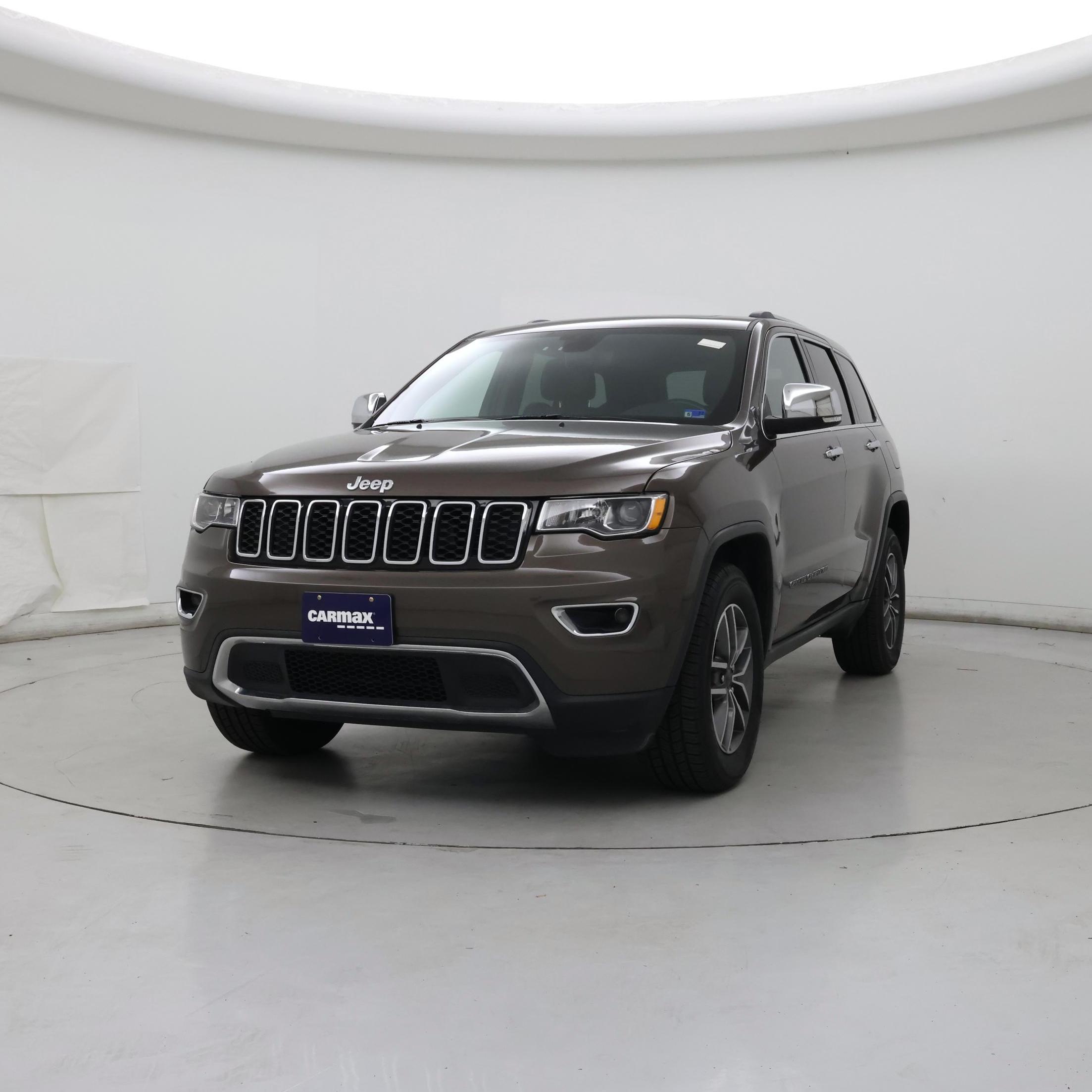 Thumbnail: 2020 Jeep Grand Cherokee - 4