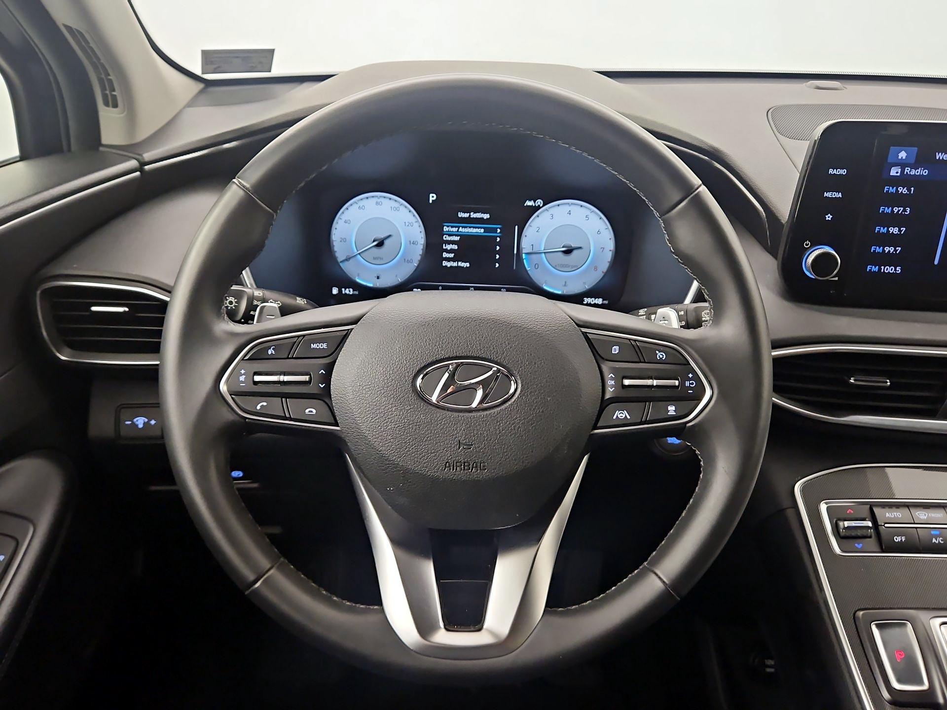 Thumbnail: 2021 Hyundai Santa Fe - 10
