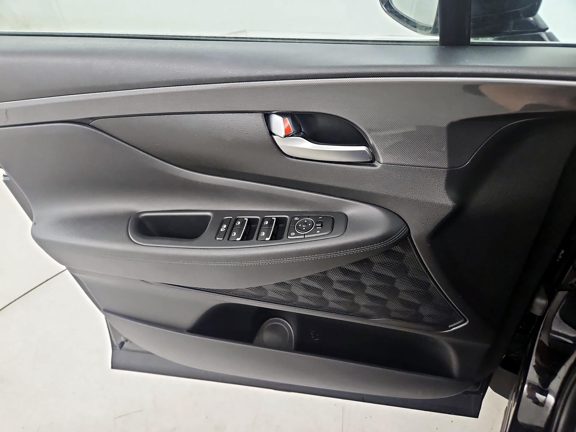 Thumbnail: 2021 Hyundai Santa Fe - 12