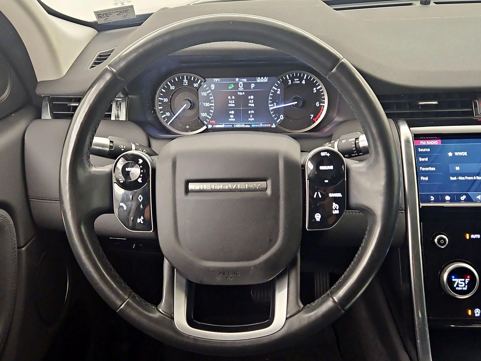 Thumbnail: 2020 Land Rover Discovery Sport - 10