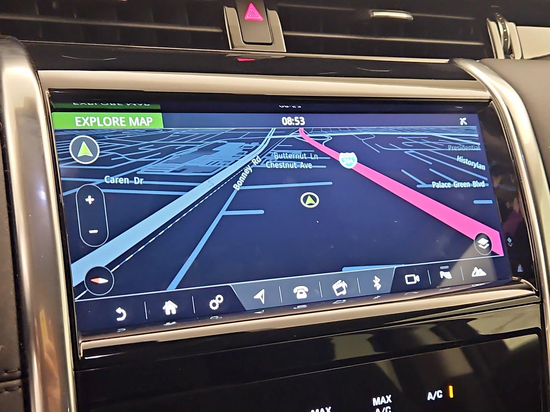 Thumbnail: 2020 Land Rover Discovery Sport - 14