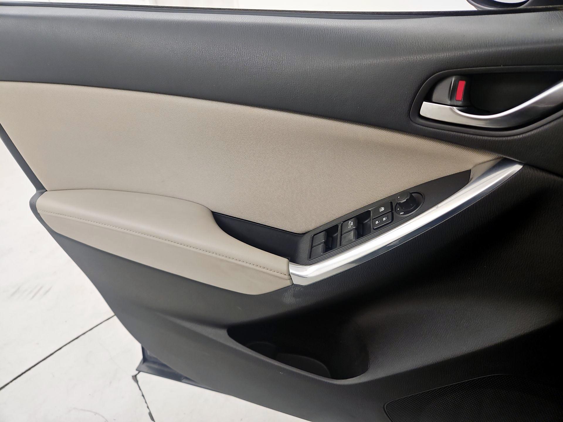 Thumbnail: 2015 Mazda CX-5 - 12