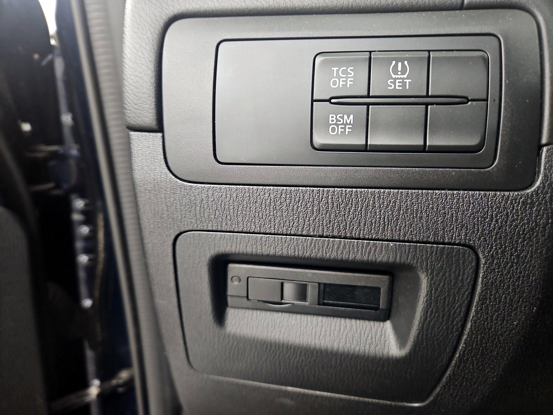 Thumbnail: 2015 Mazda CX-5 - 13