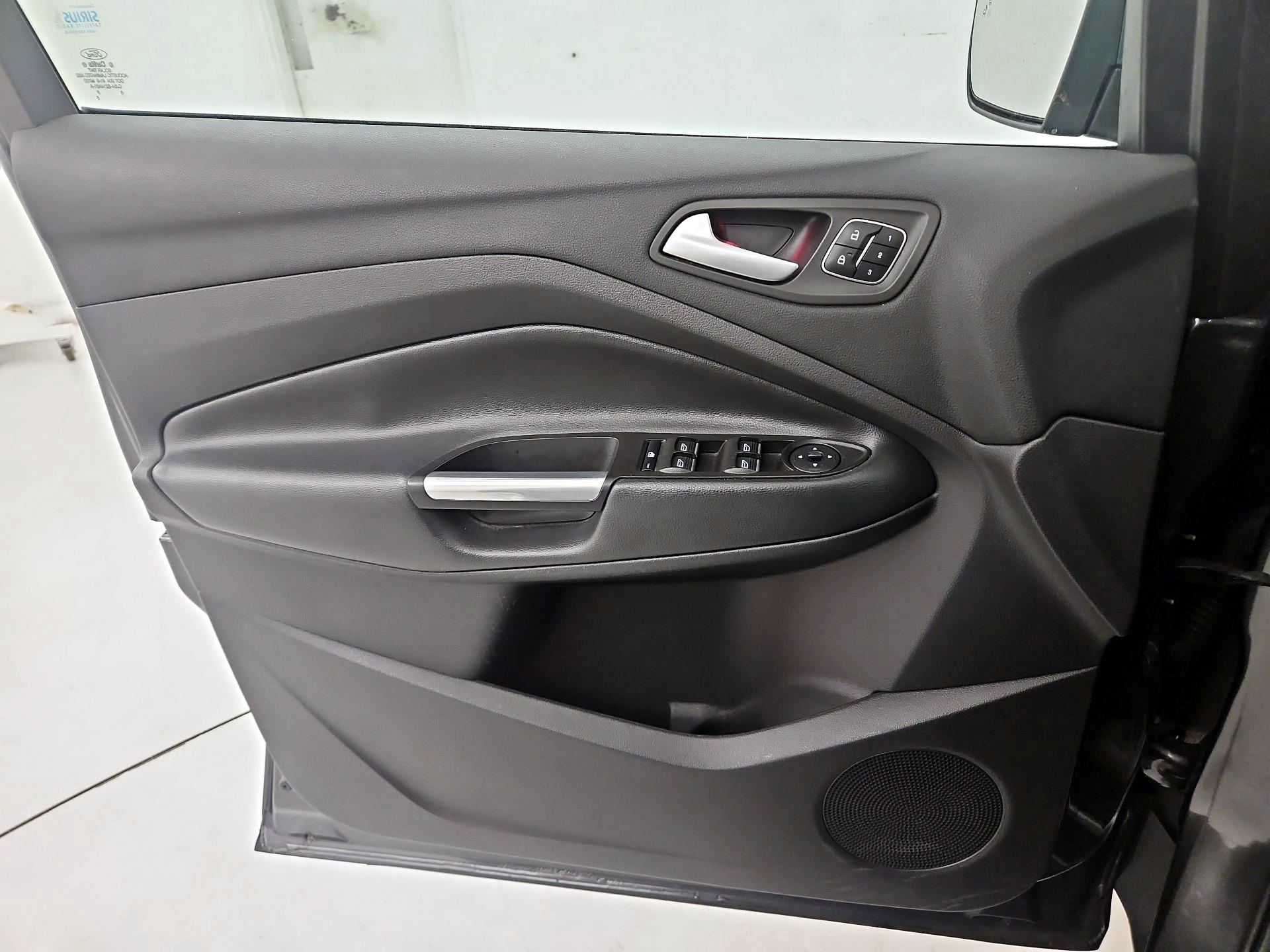 Thumbnail: 2017 Ford Escape - 12