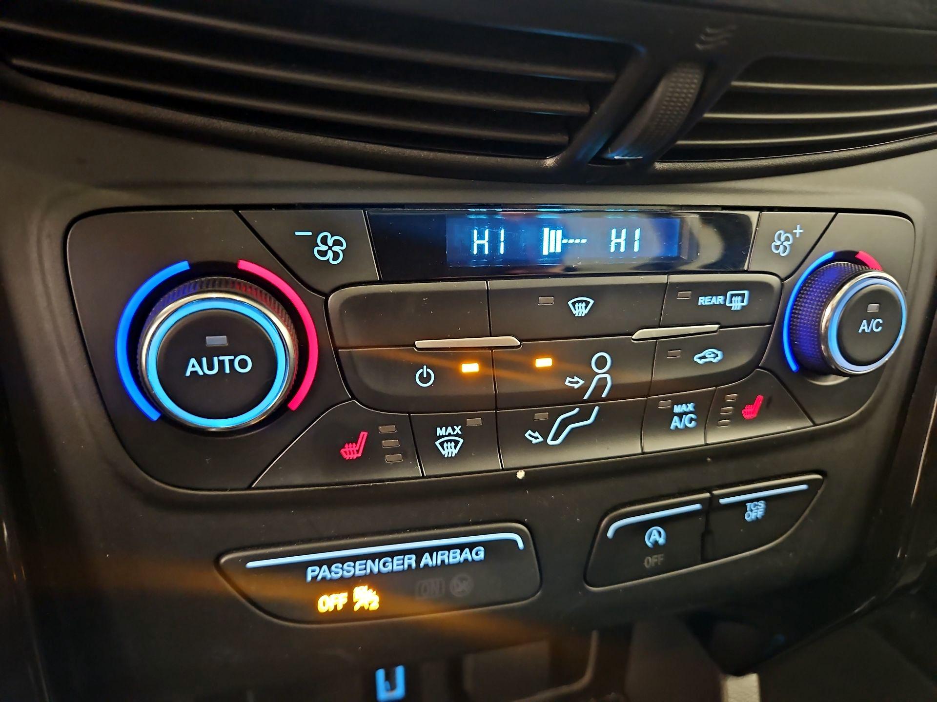 Thumbnail: 2017 Ford Escape - 17