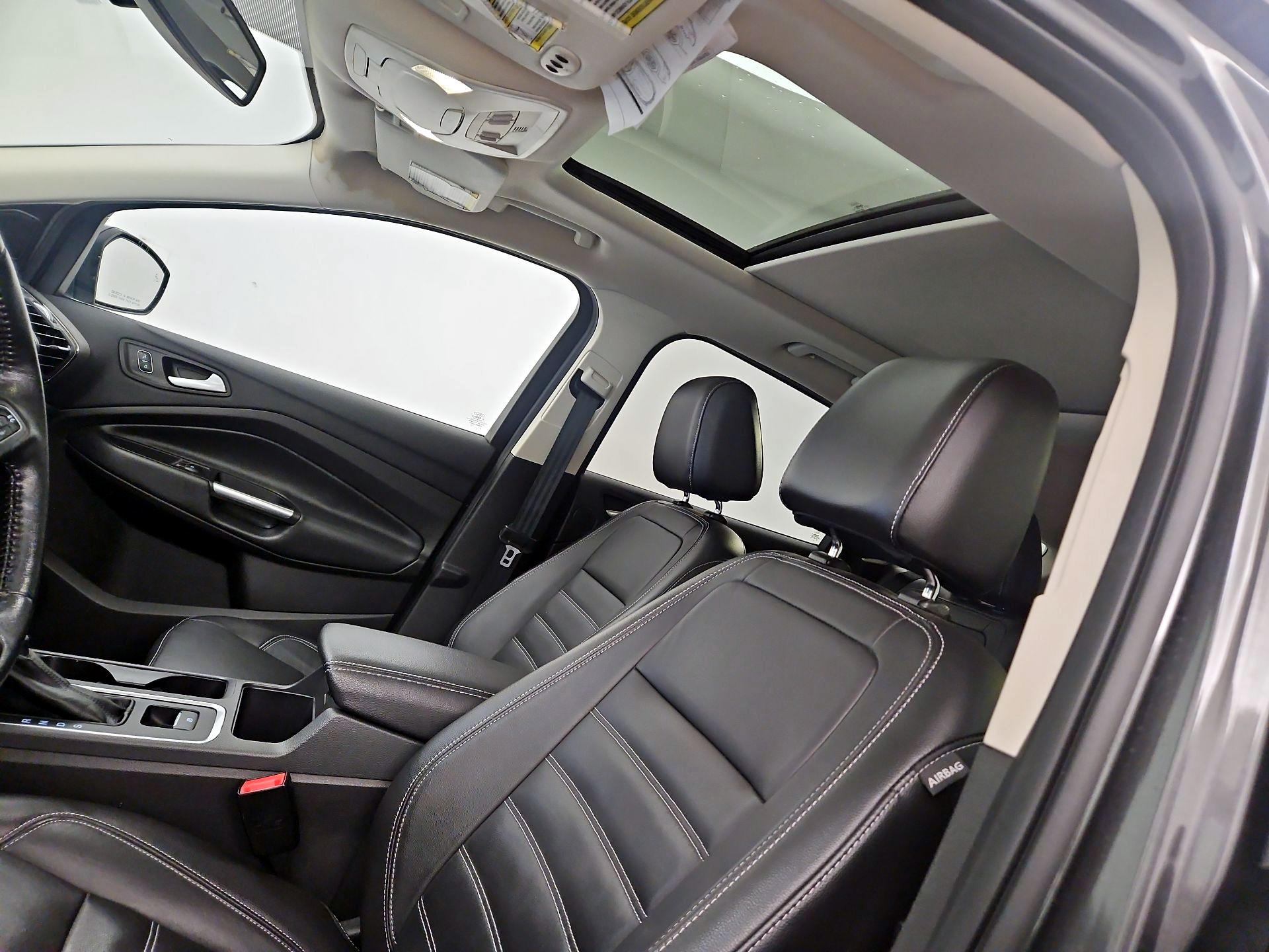 Thumbnail: 2017 Ford Escape - 20