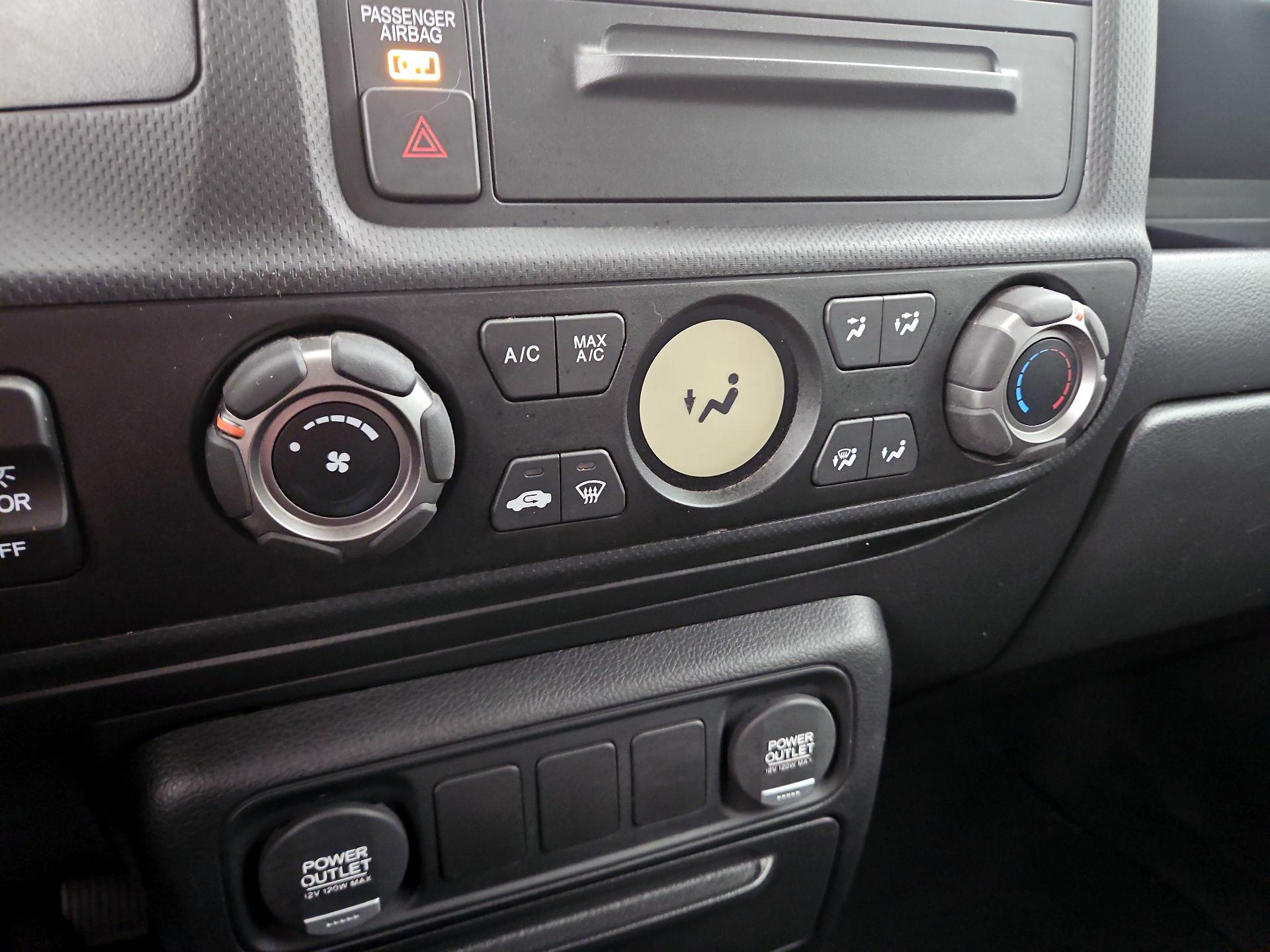 Thumbnail: 2014 Honda Ridgeline - 16