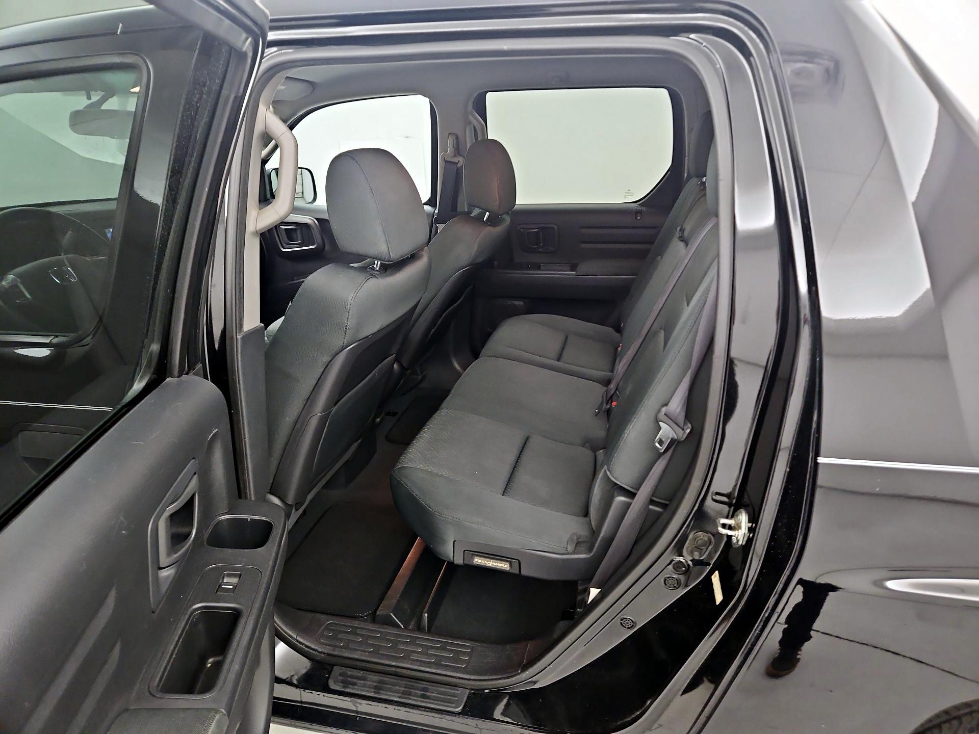 Thumbnail: 2014 Honda Ridgeline - 18