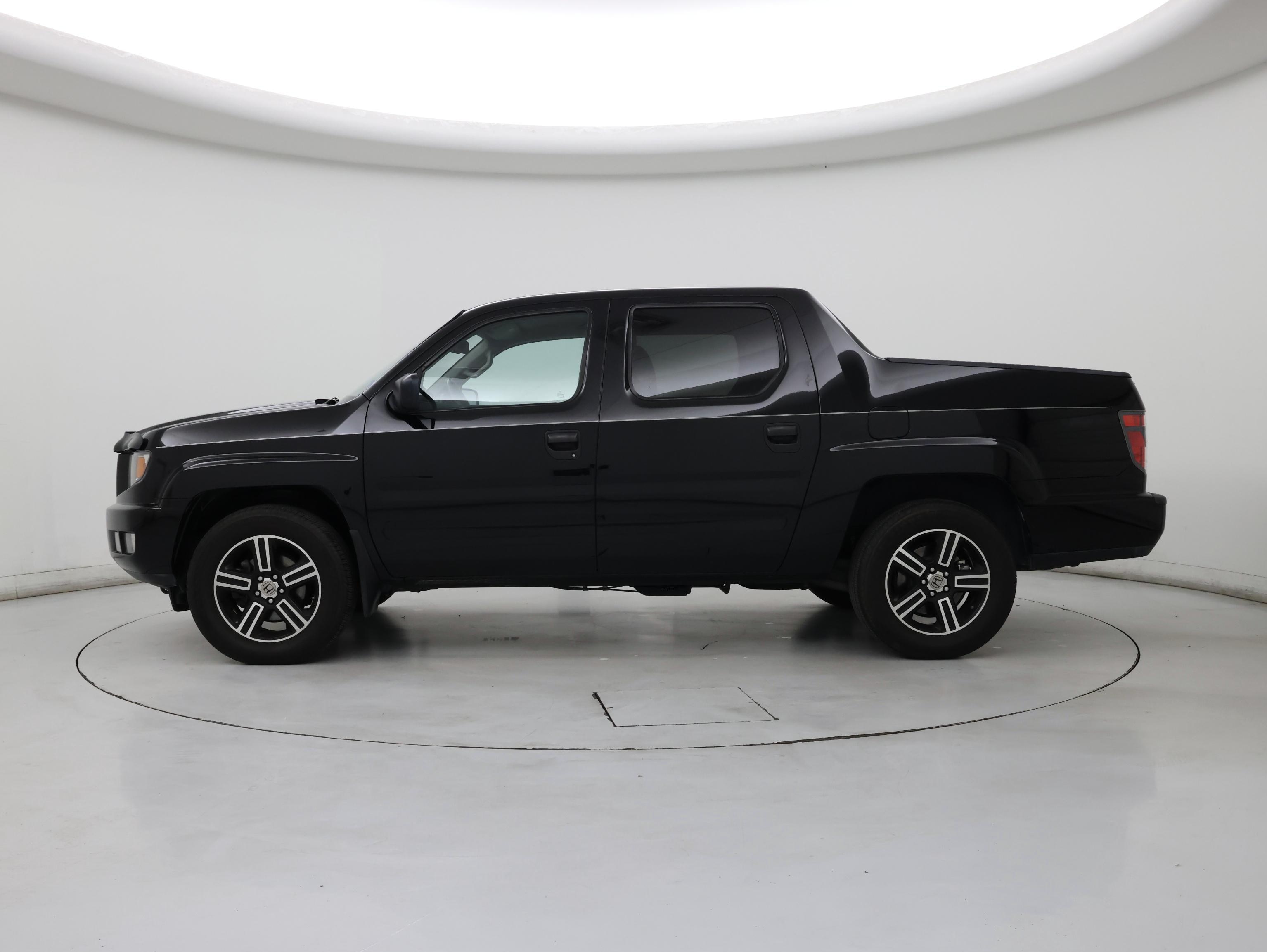 Thumbnail: 2014 Honda Ridgeline - 3