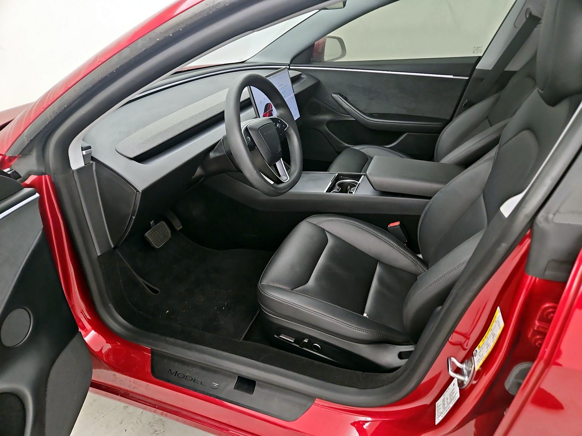 Thumbnail: 2025 Tesla Model 3 - 11