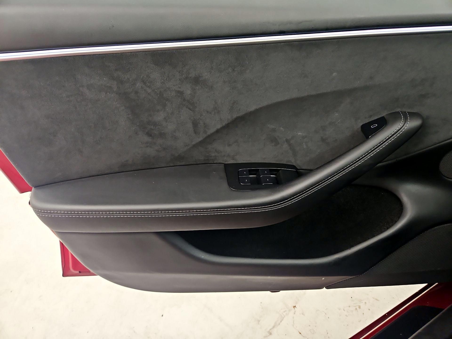 Thumbnail: 2025 Tesla Model 3 - 12