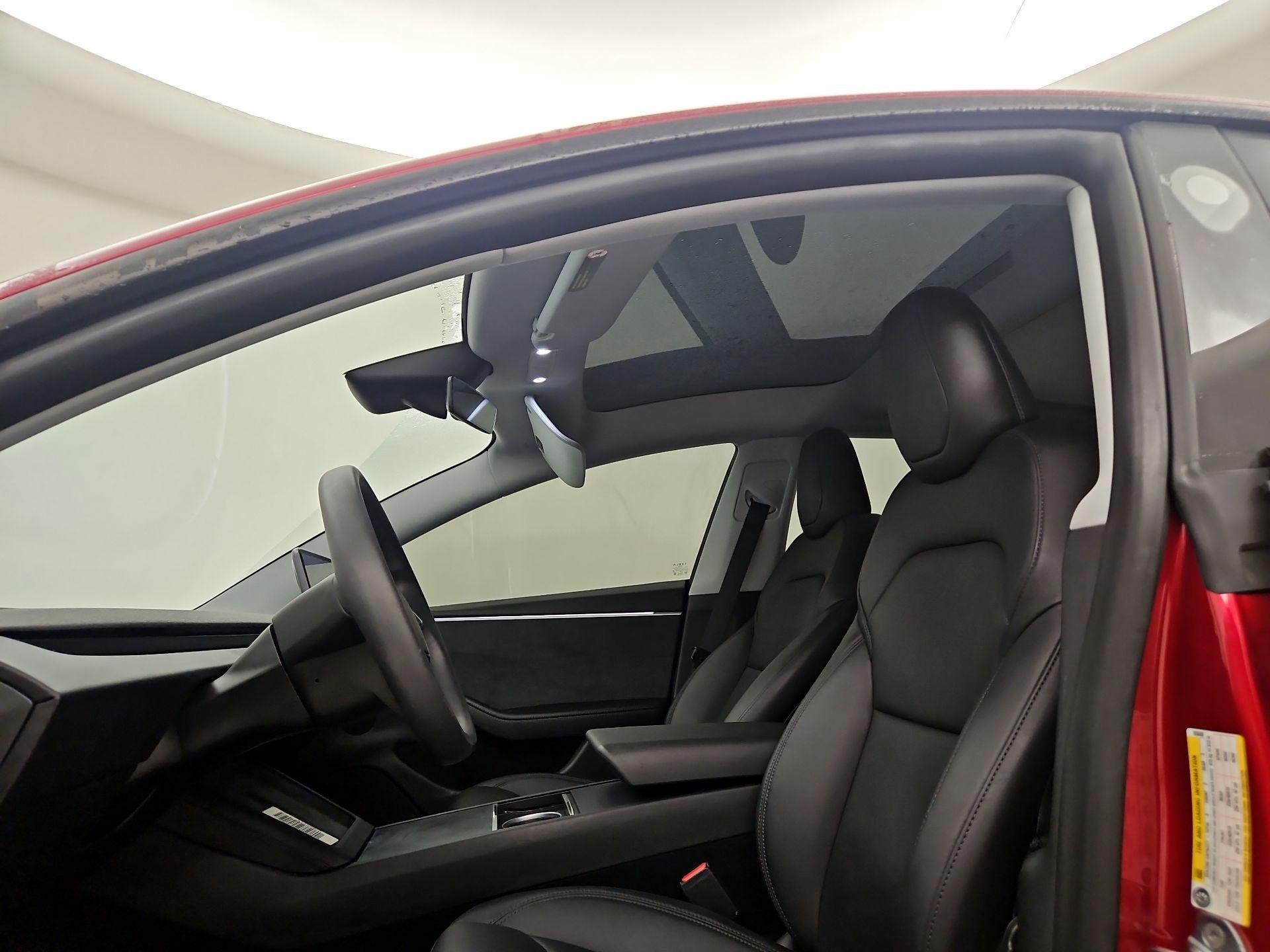 Thumbnail: 2025 Tesla Model 3 - 18