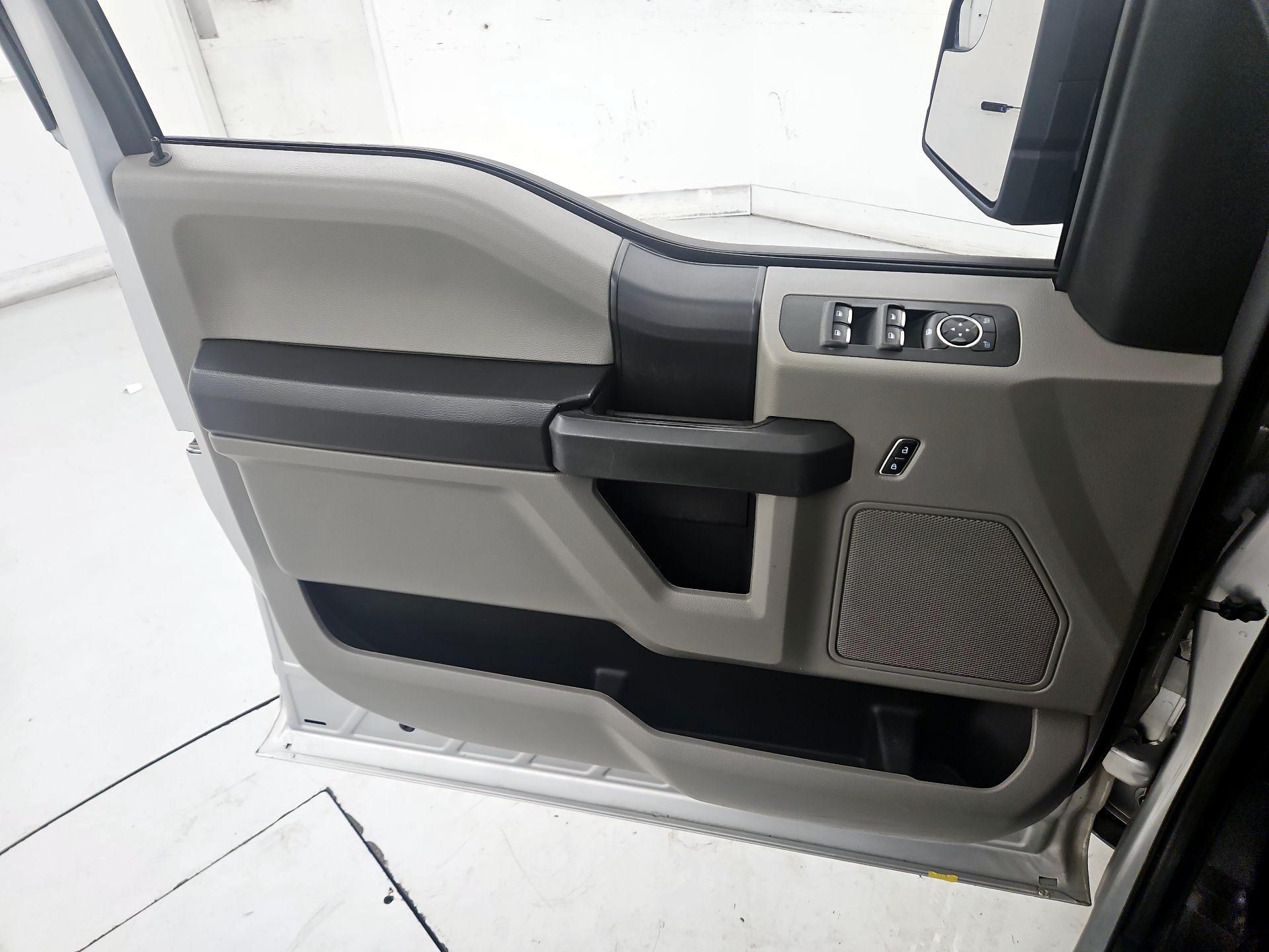 Thumbnail: 2019 Ford F-150 - 12