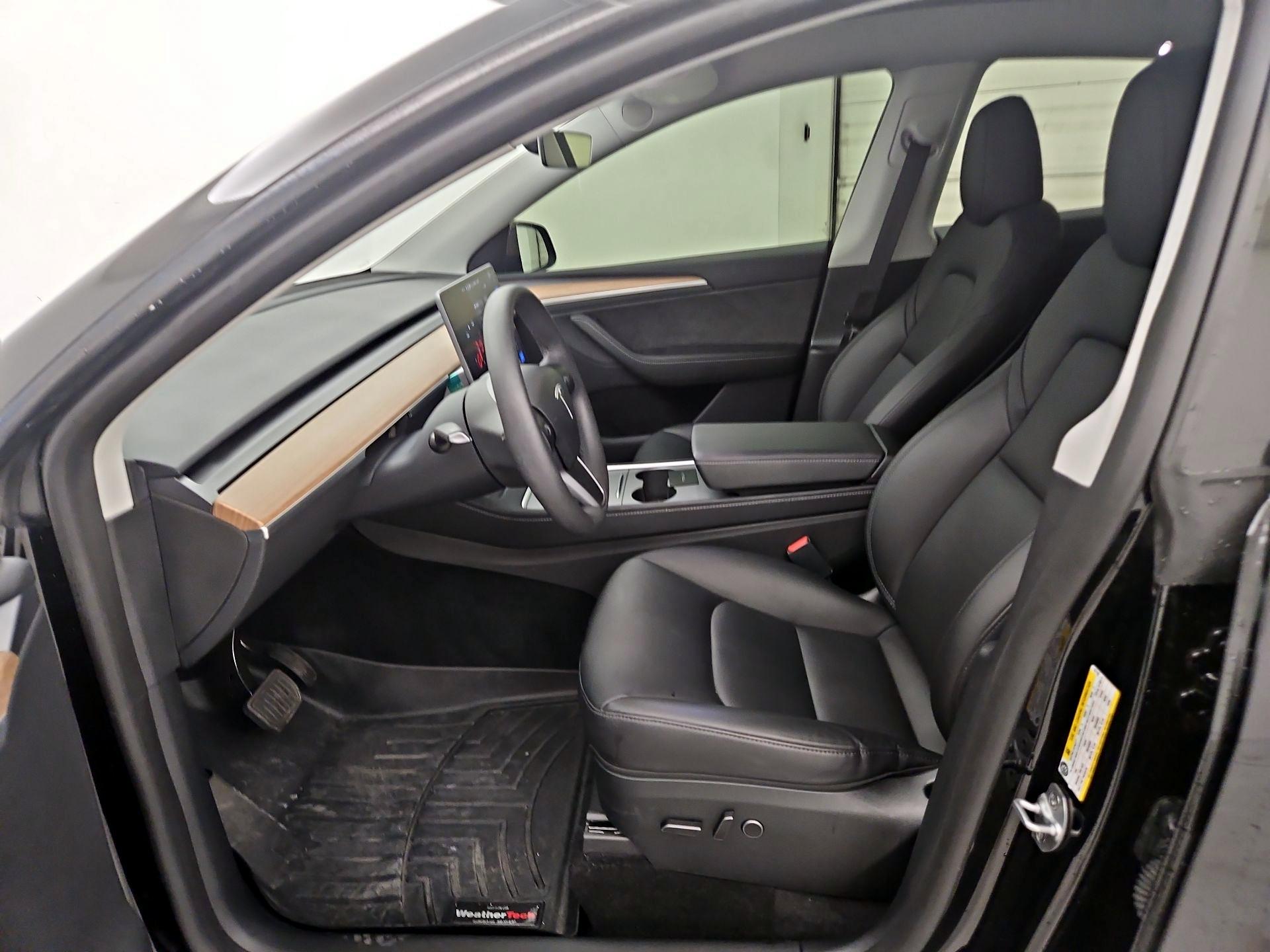 Thumbnail: 2023 Tesla Model Y - 11