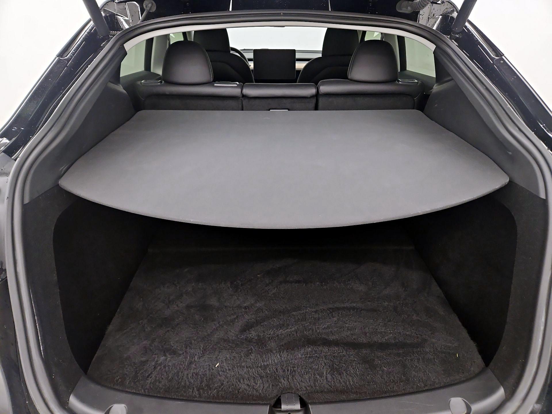 Thumbnail: 2023 Tesla Model Y - 19