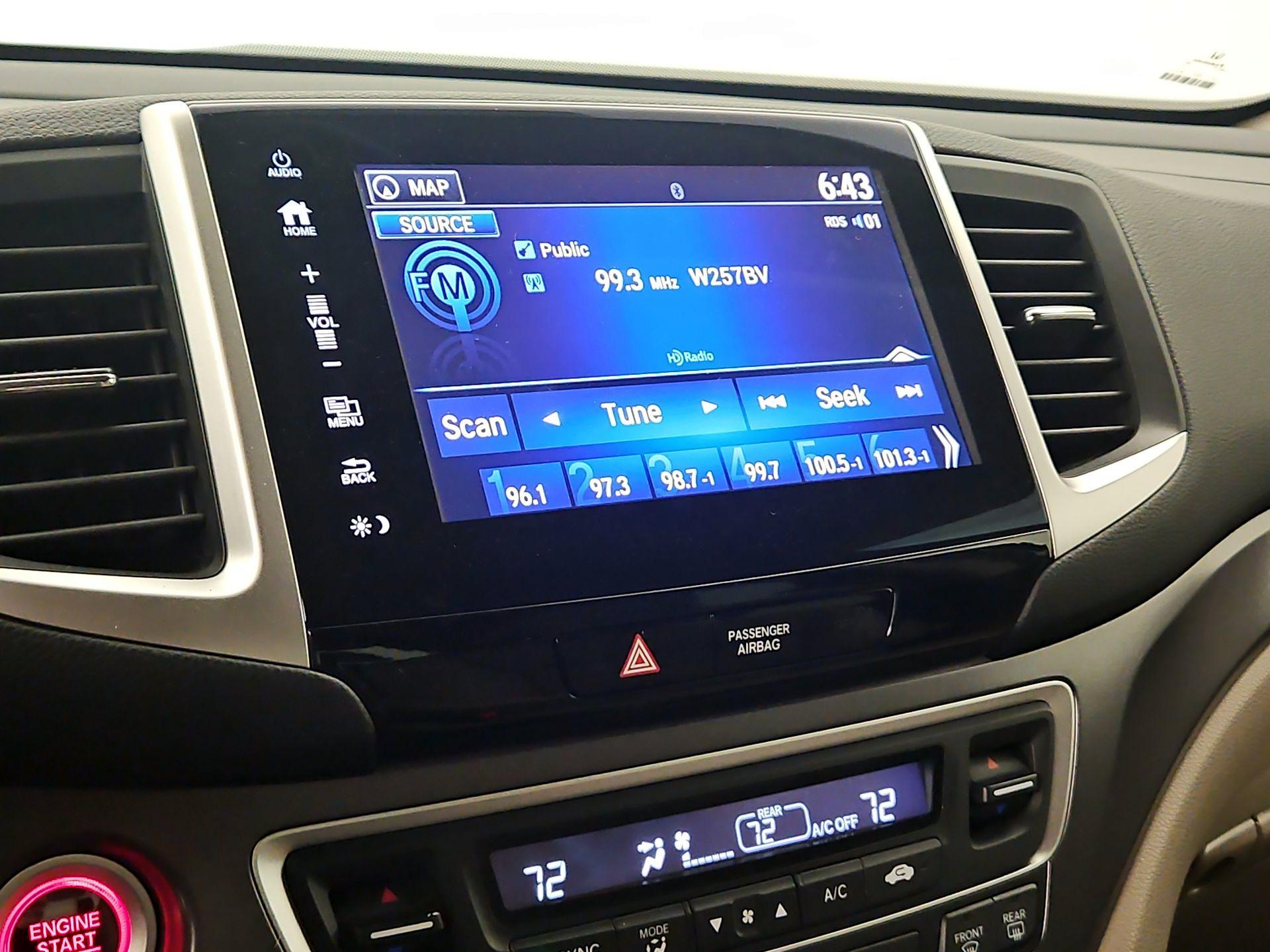 Thumbnail: 2017 Honda Ridgeline - 16