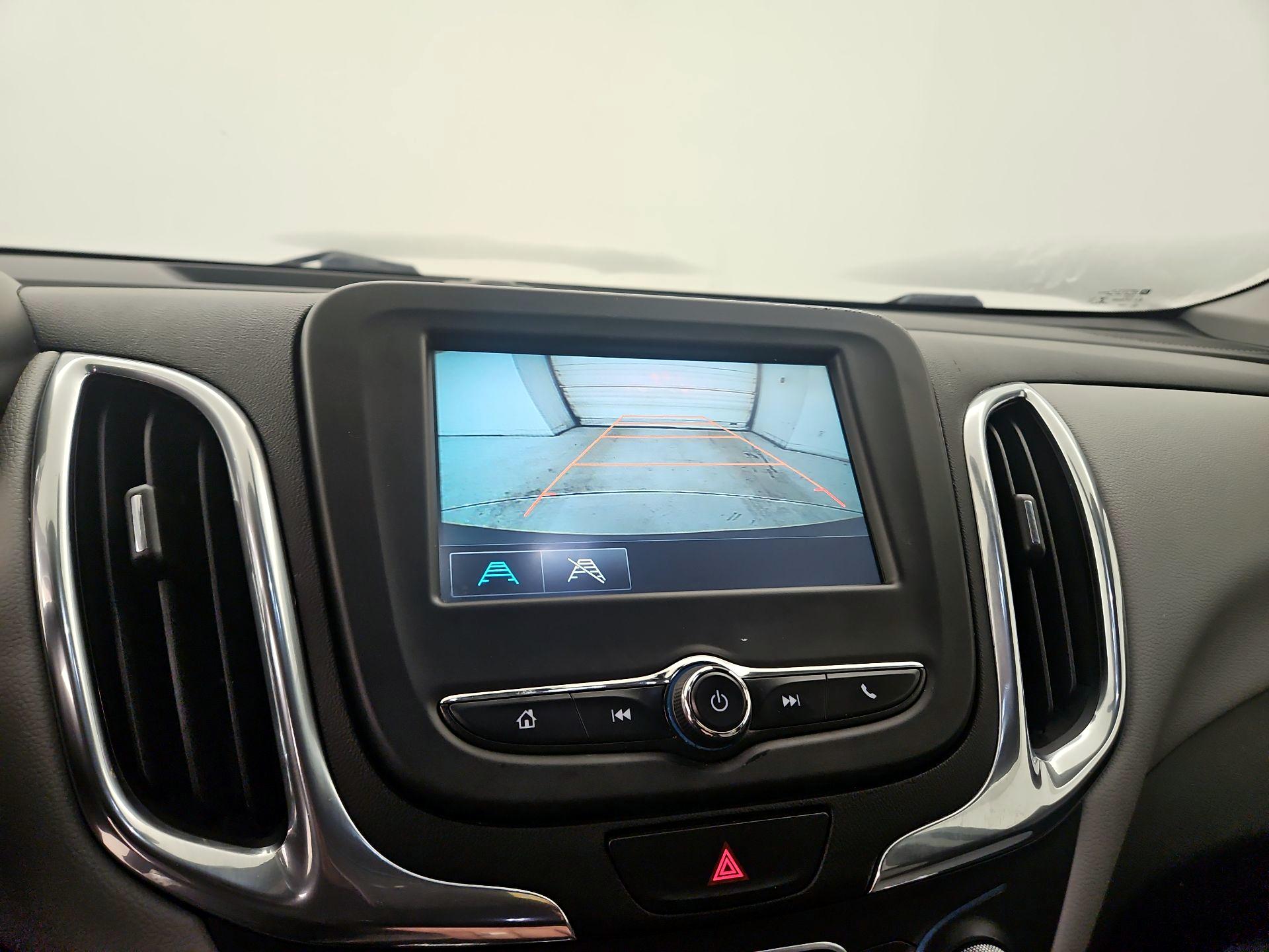 Thumbnail: 2018 Chevrolet Equinox - 14