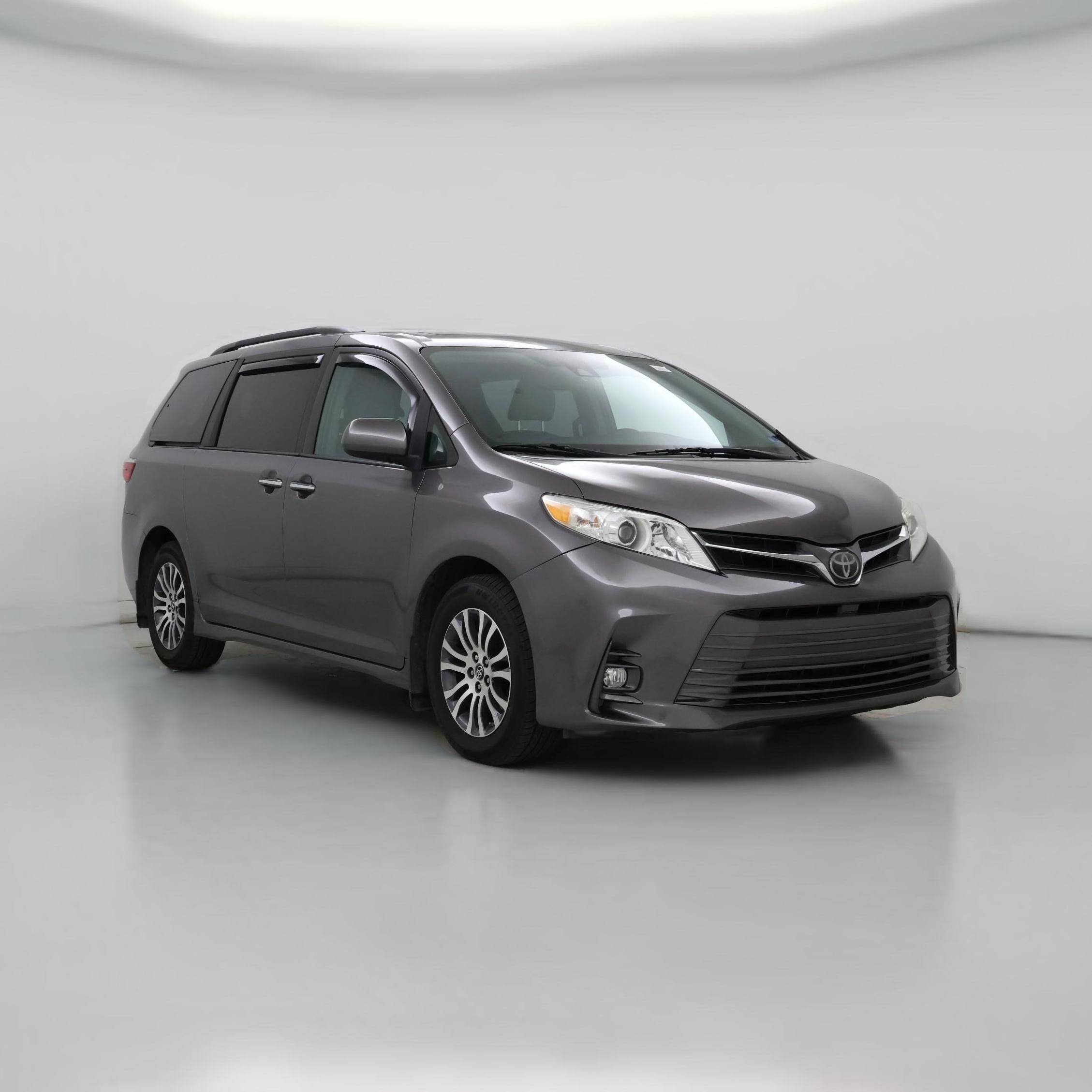 Thumbnail: 2018 Toyota Sienna - 1