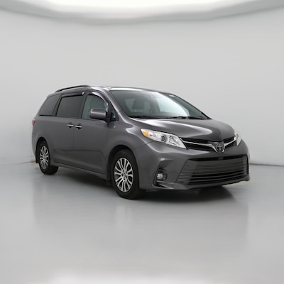 2018 Toyota Sienna XLE